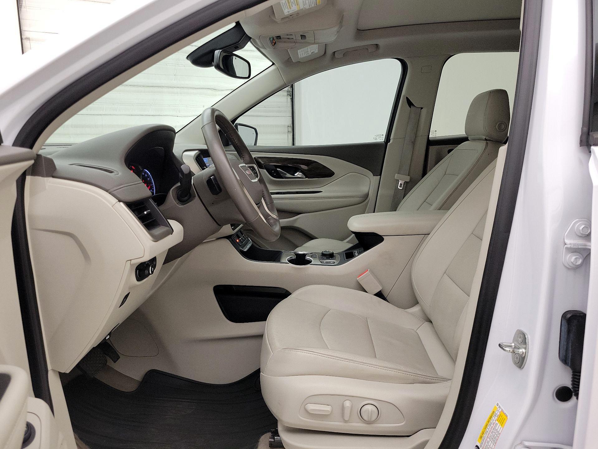 Thumbnail: 2020 GMC Terrain - 11