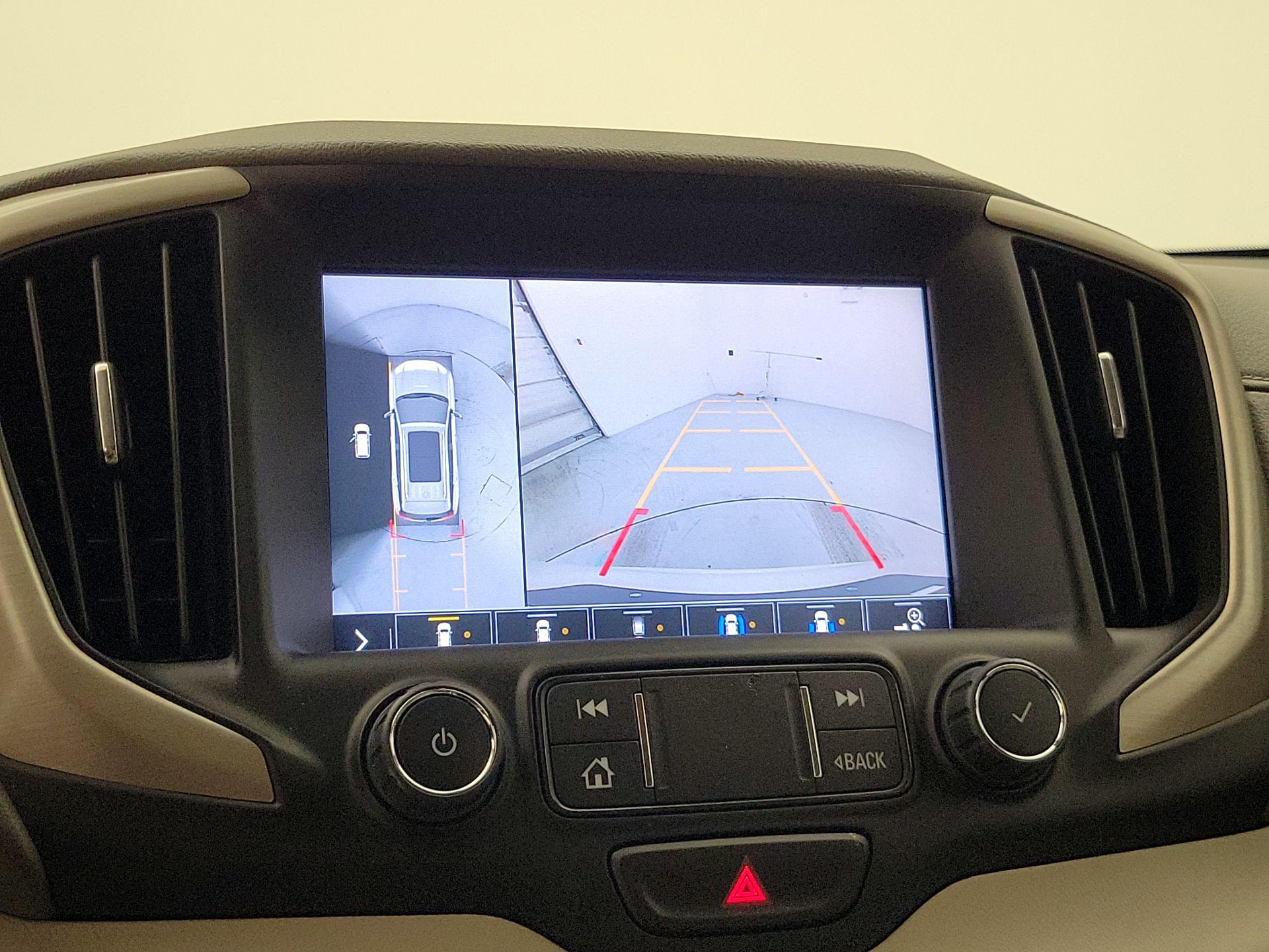 Thumbnail: 2020 GMC Terrain - 14