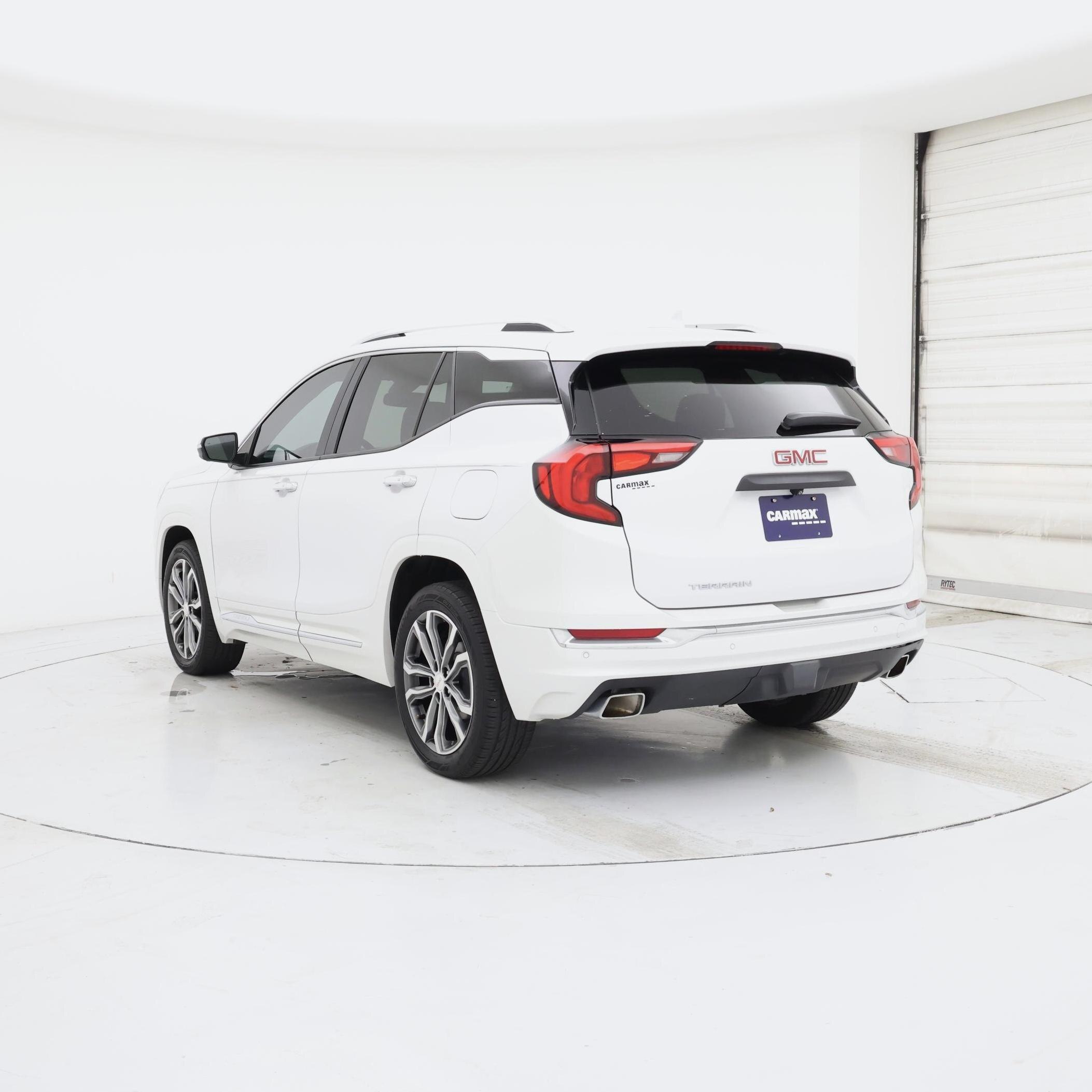 Thumbnail: 2020 GMC Terrain - 2