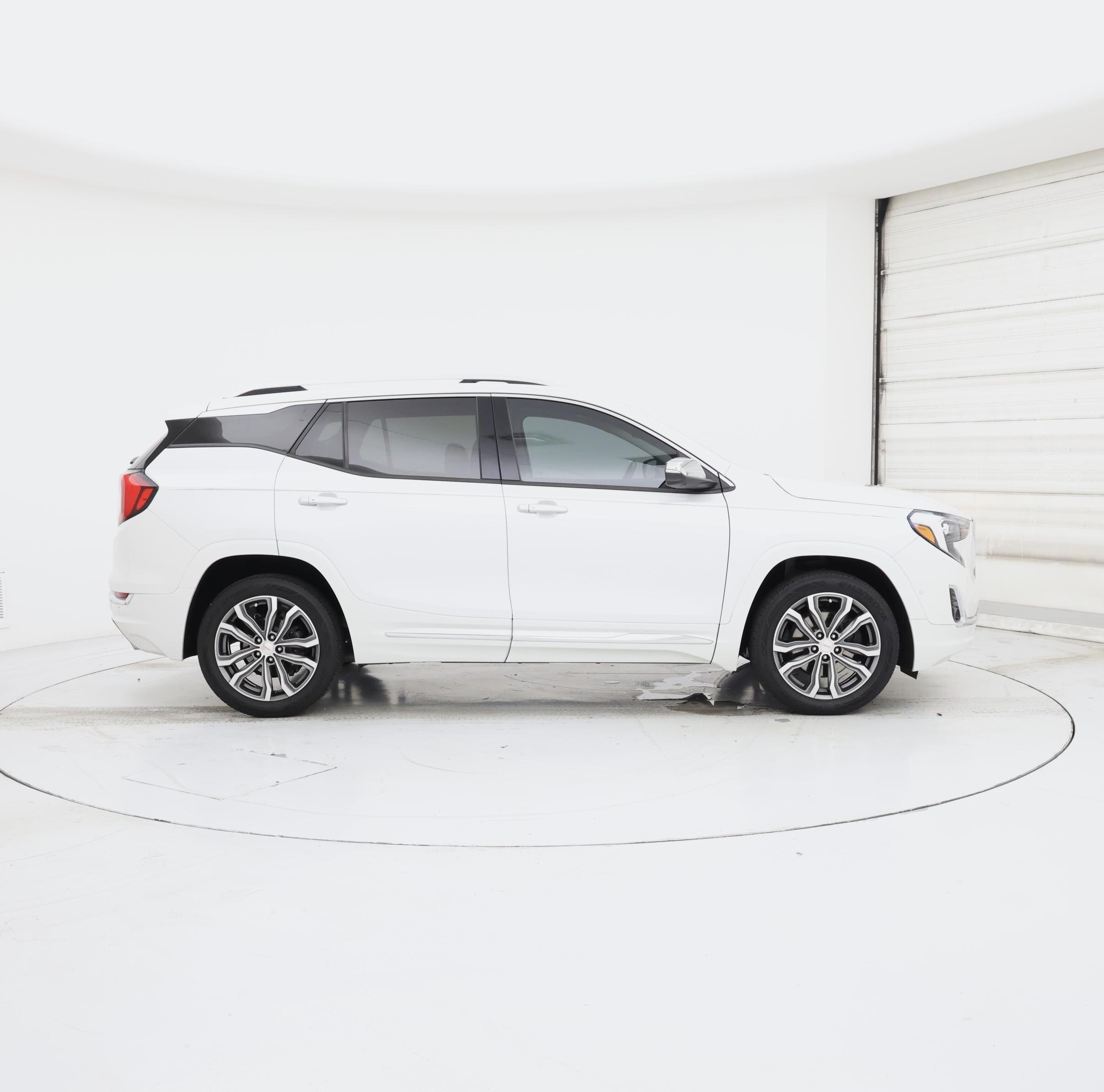 Thumbnail: 2020 GMC Terrain - 7