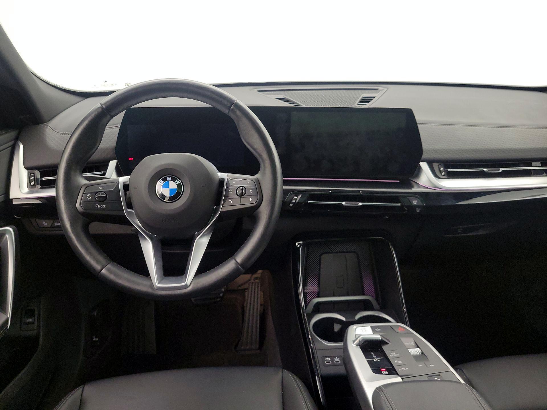 Thumbnail: 2025 BMW X2 - 10