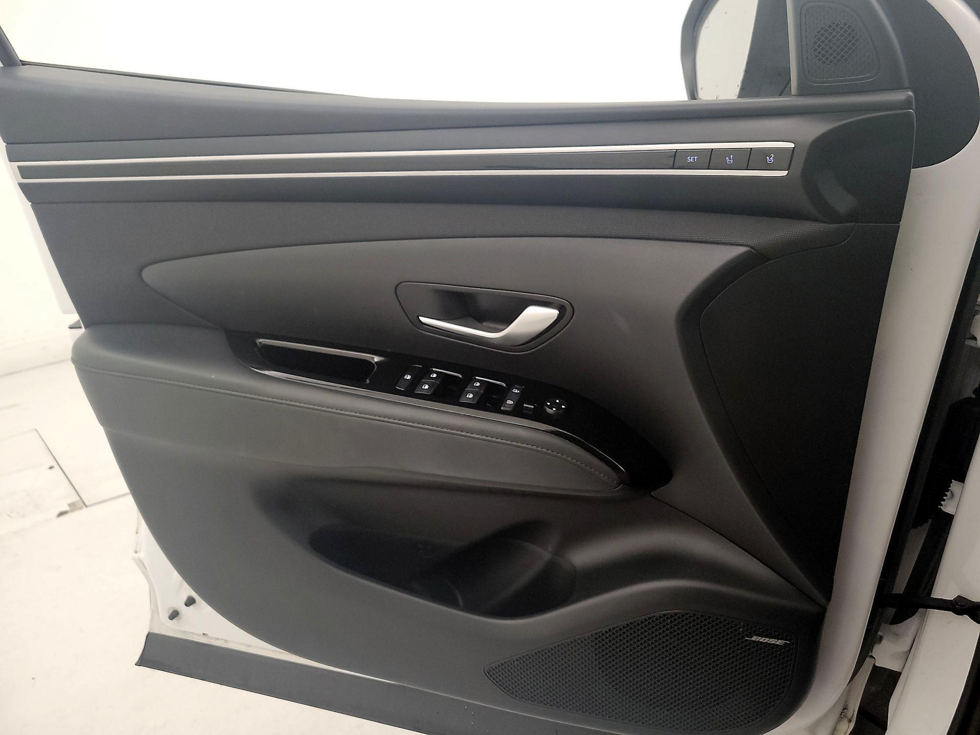 Thumbnail: 2022 Hyundai Tucson - 12