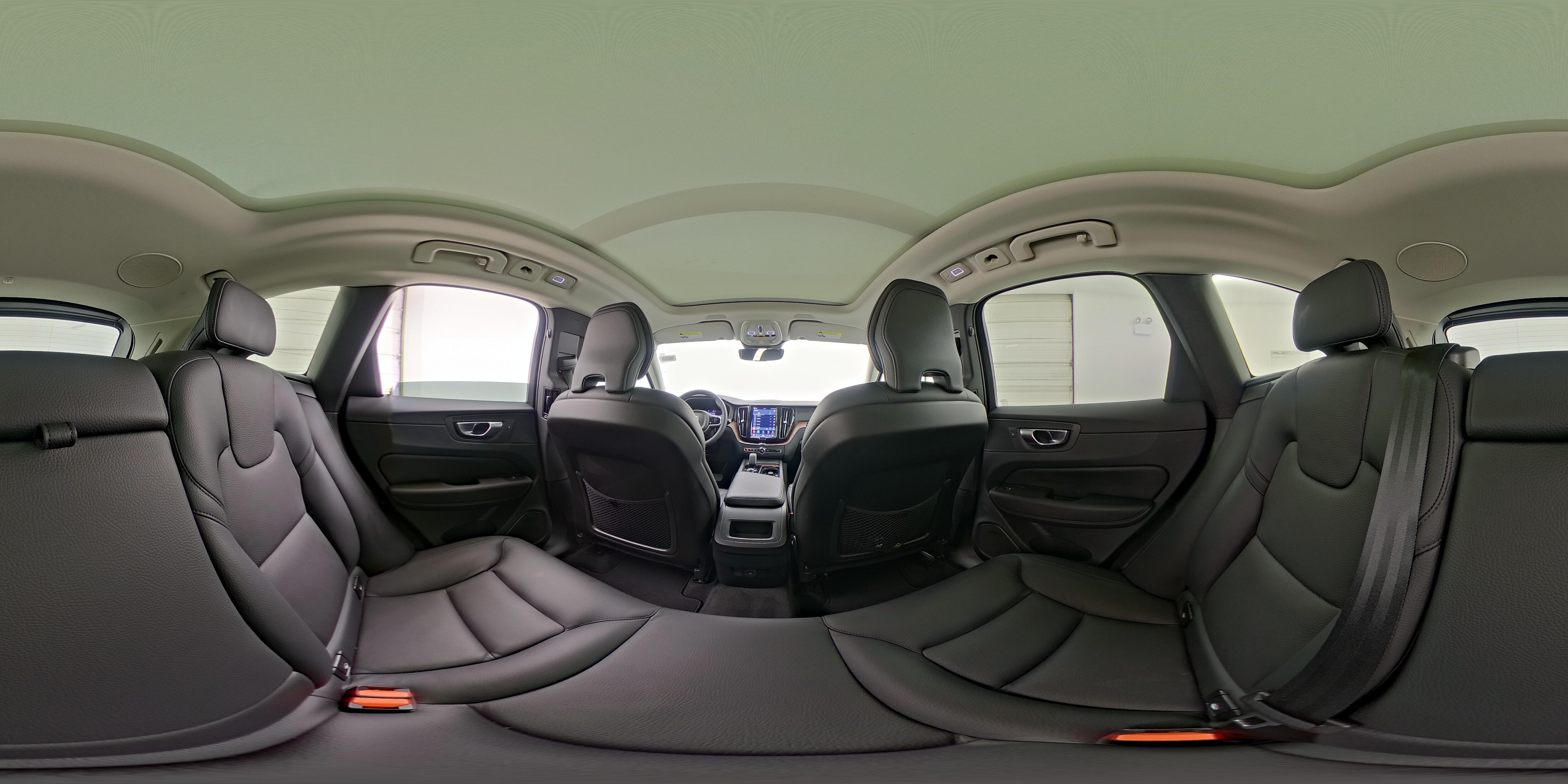 2023 Volvo XC60 Plus - Photo 26