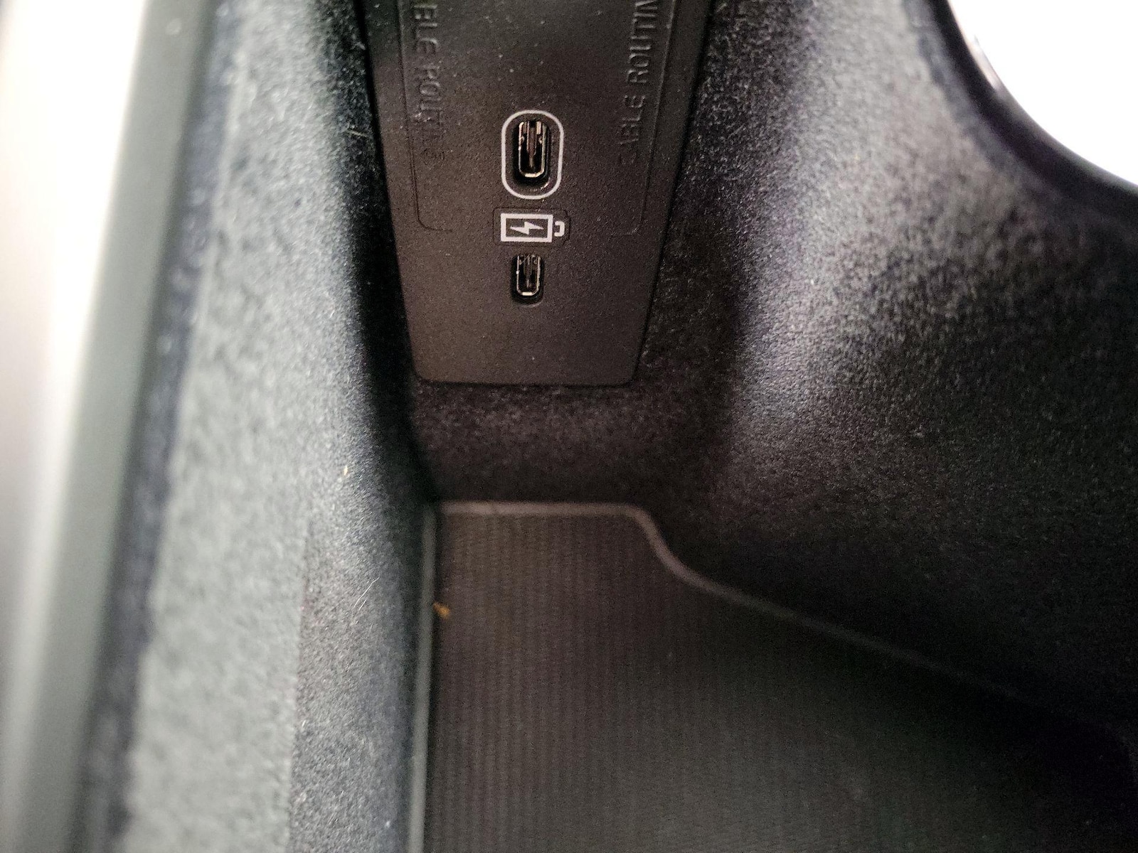 2023 Volvo XC60 Plus - Photo 19