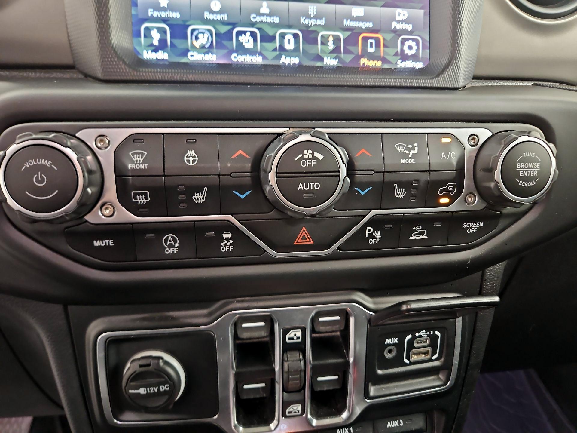 Thumbnail: 2021 Jeep Wrangler - 16