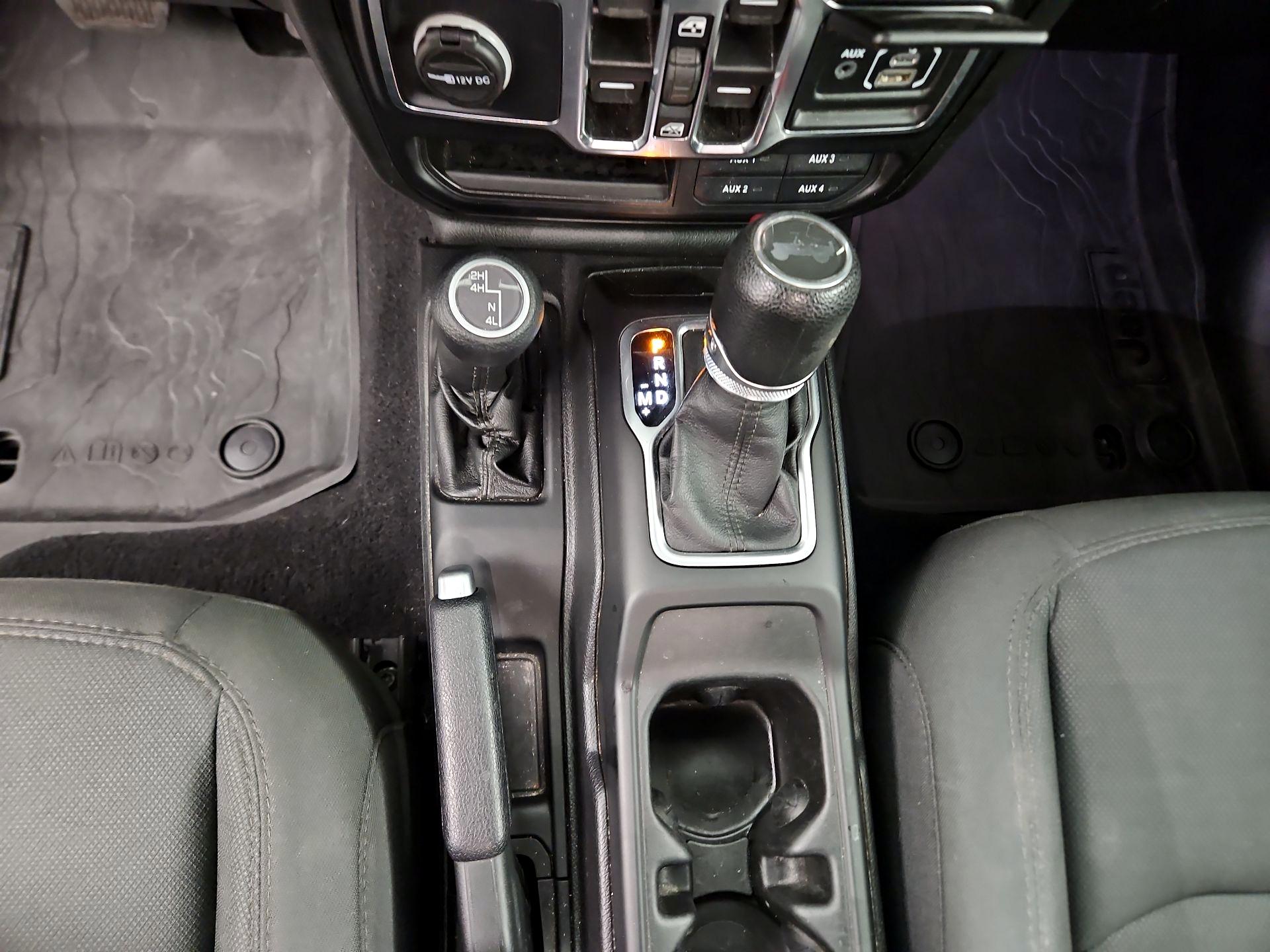 Thumbnail: 2021 Jeep Wrangler - 17