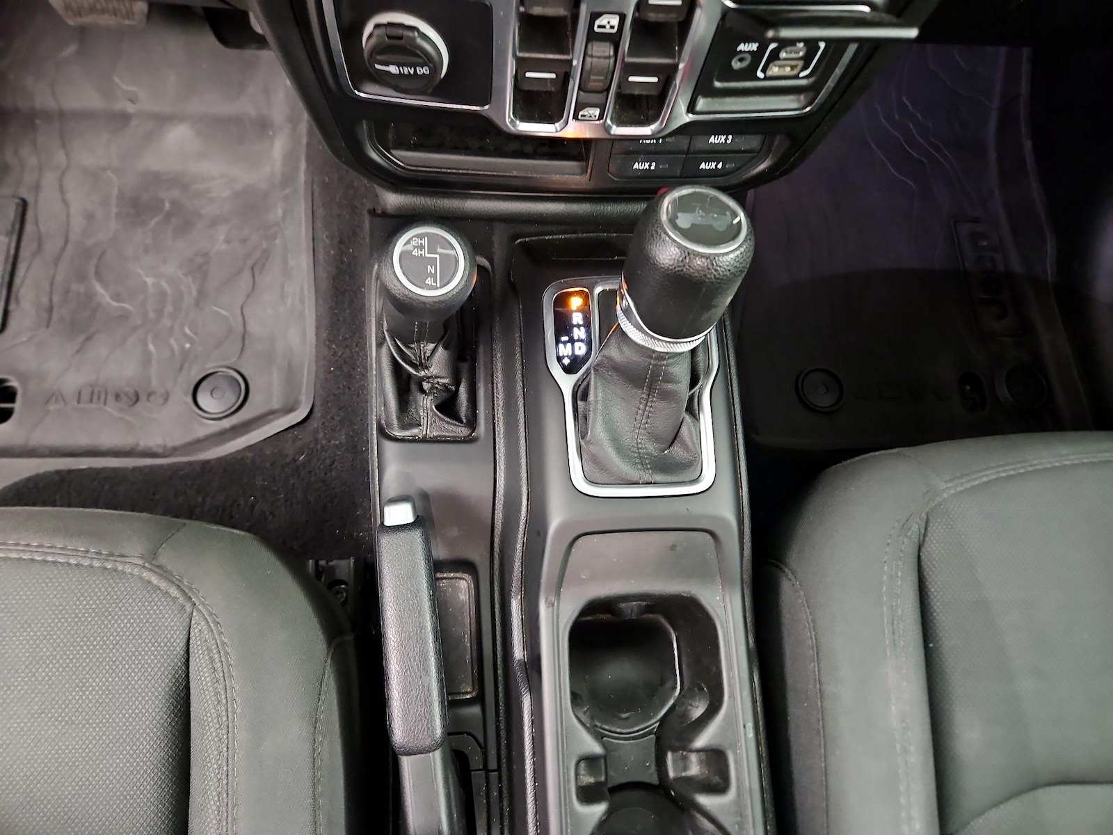 2021 Jeep Wrangler Unlimited Willys - Photo 18