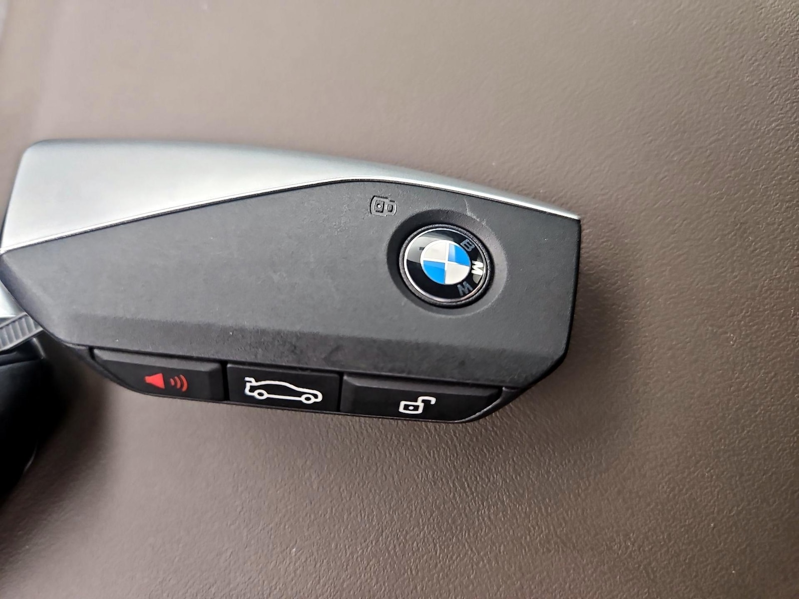 2025 BMW X3 30 - Photo 23