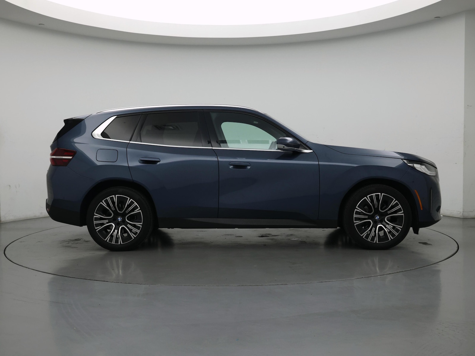 2025 BMW X3 30 - Photo 8