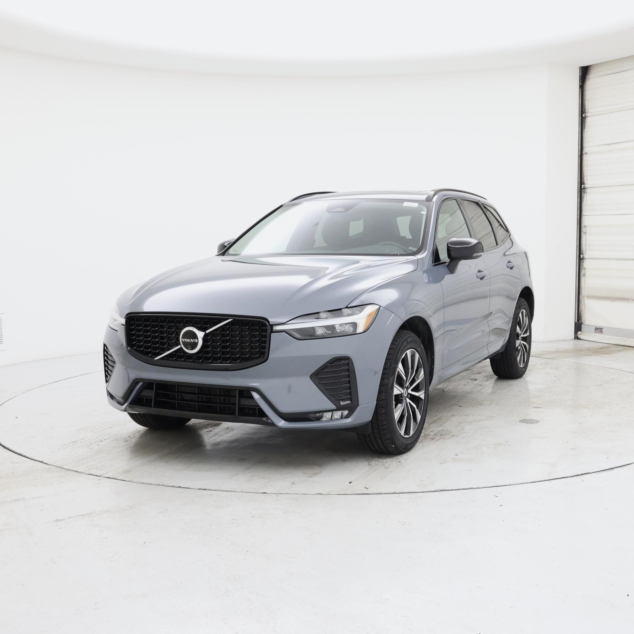 Thumbnail: 2024 Volvo XC60 - 4