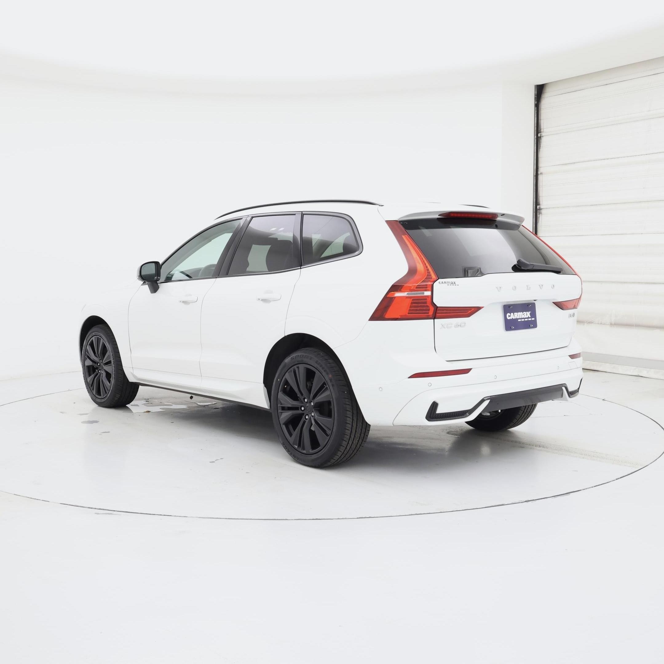Thumbnail: 2024 Volvo XC60 - 2