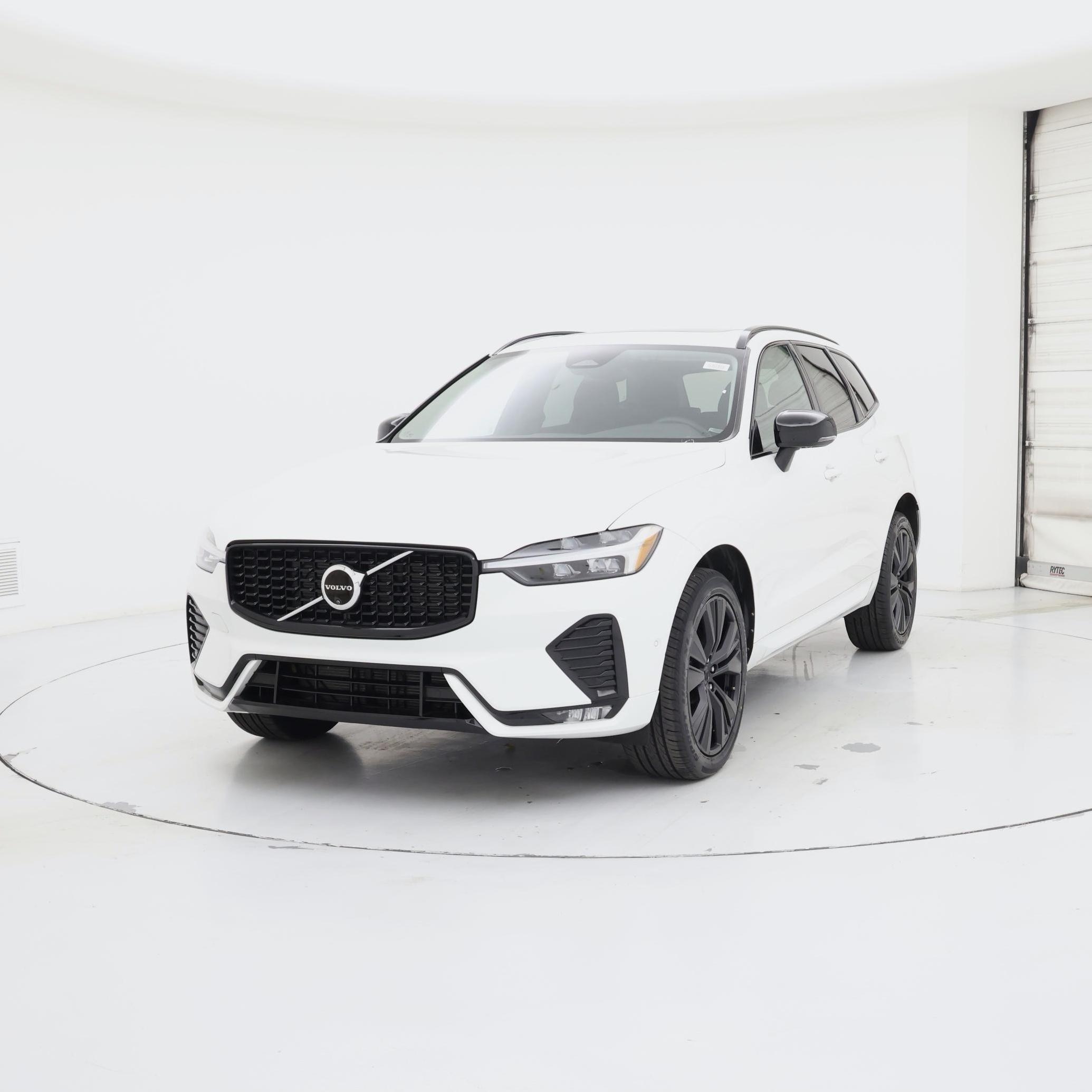 Thumbnail: 2024 Volvo XC60 - 4