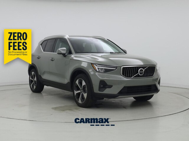 2024 Volvo XC40 B5 Plus Bright Theme AWD