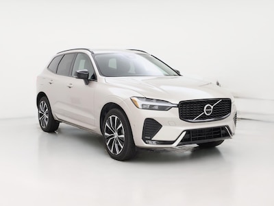 2024 Volvo XC60 B5 Plus Dark Theme