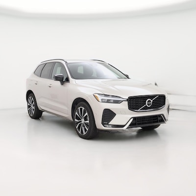 2024 Volvo XC60 B5 Plus Dark Theme