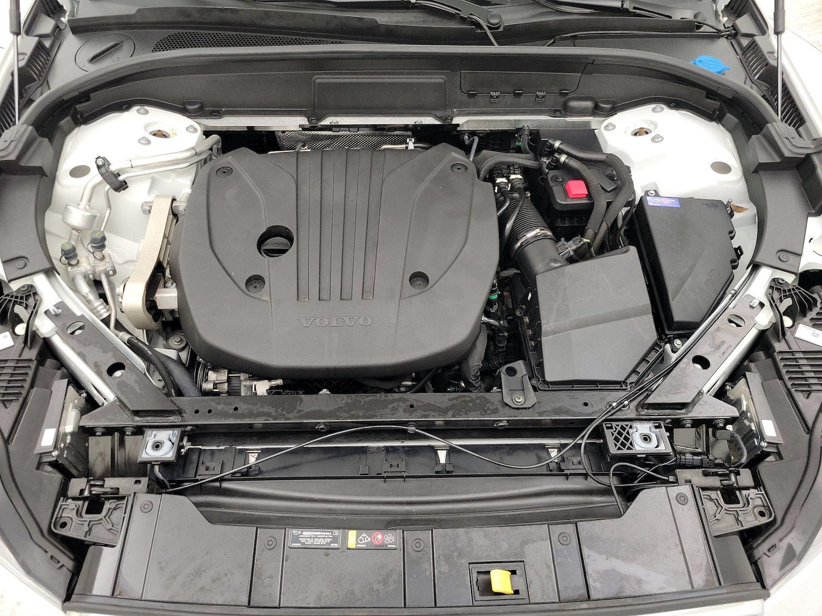 2023 Volvo XC60 Plus - Photo 22