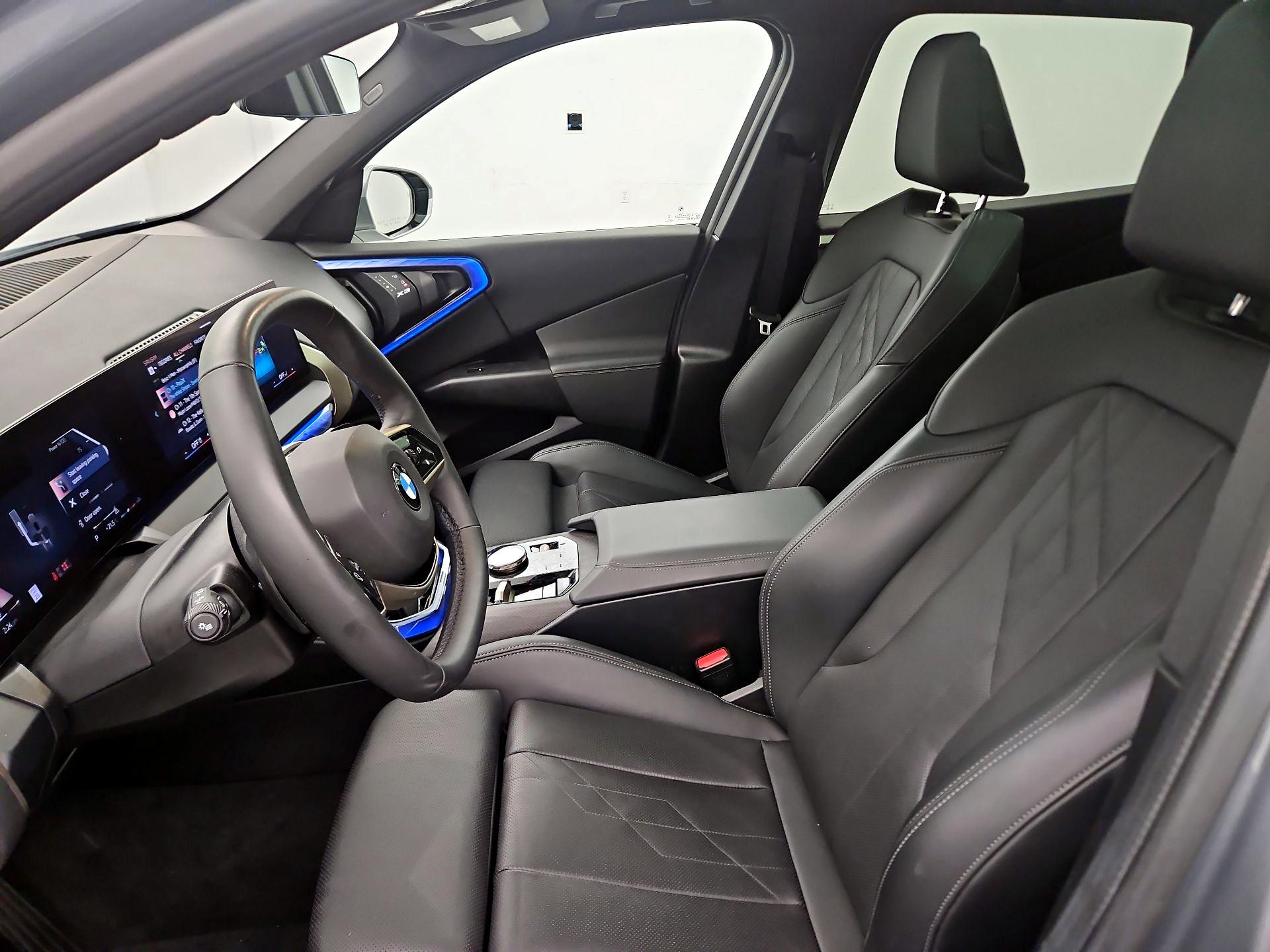Thumbnail: 2025 BMW X3 - 11
