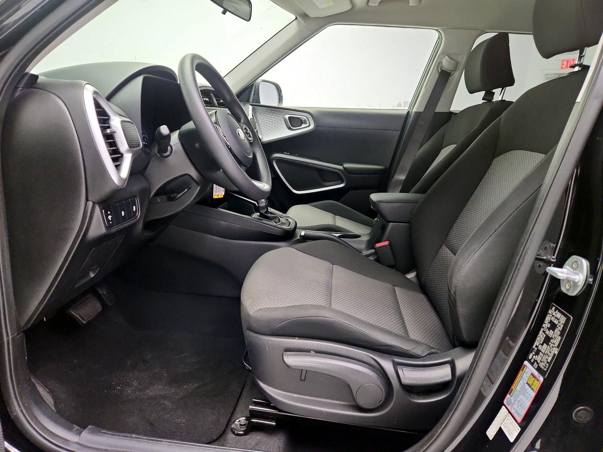 Thumbnail: 2020 Kia Soul - 11