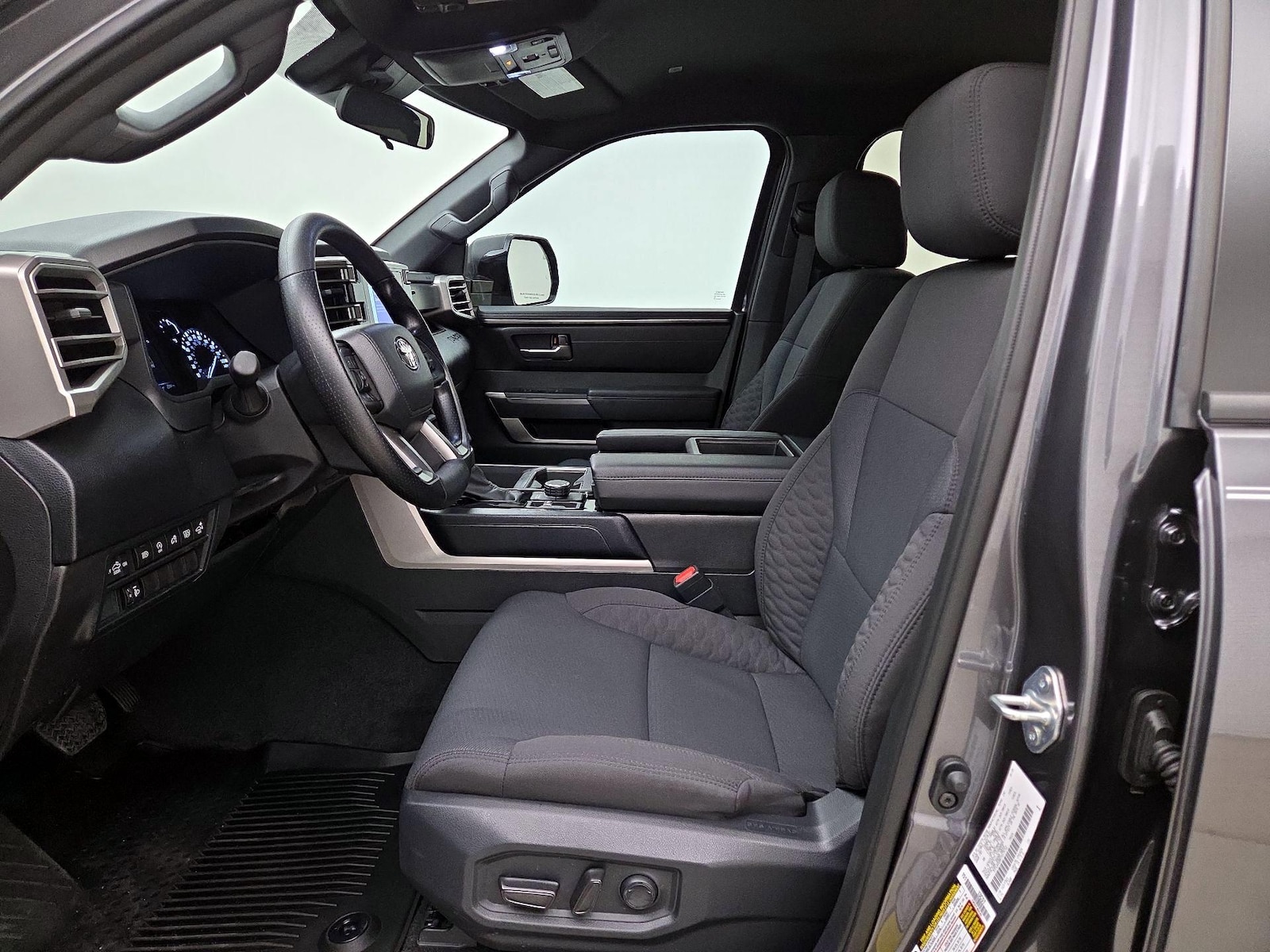 2026 Toyota Tundra SR5 - Photo 12