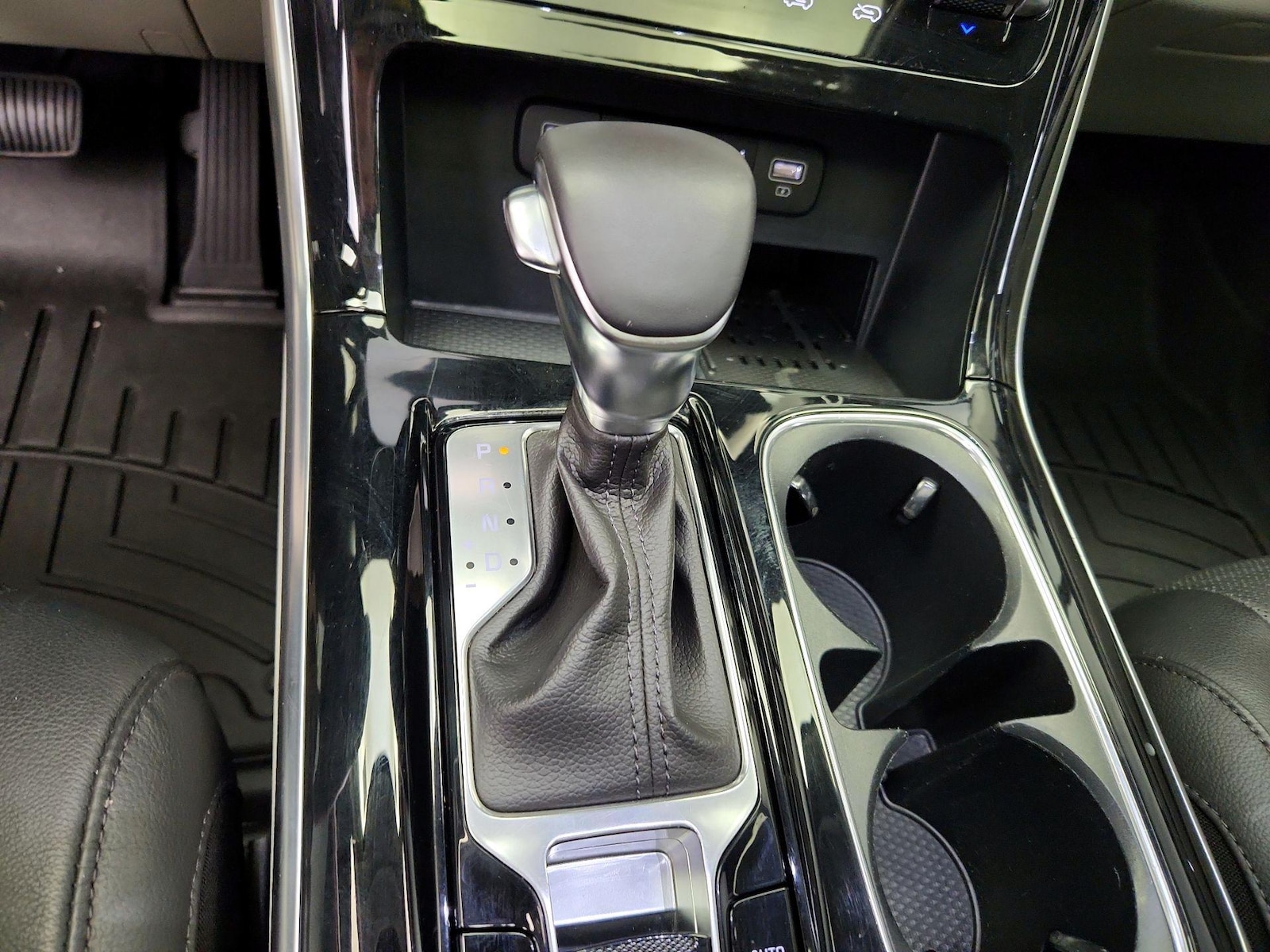 2024 Kia Carnival SX Prestige - Photo 19