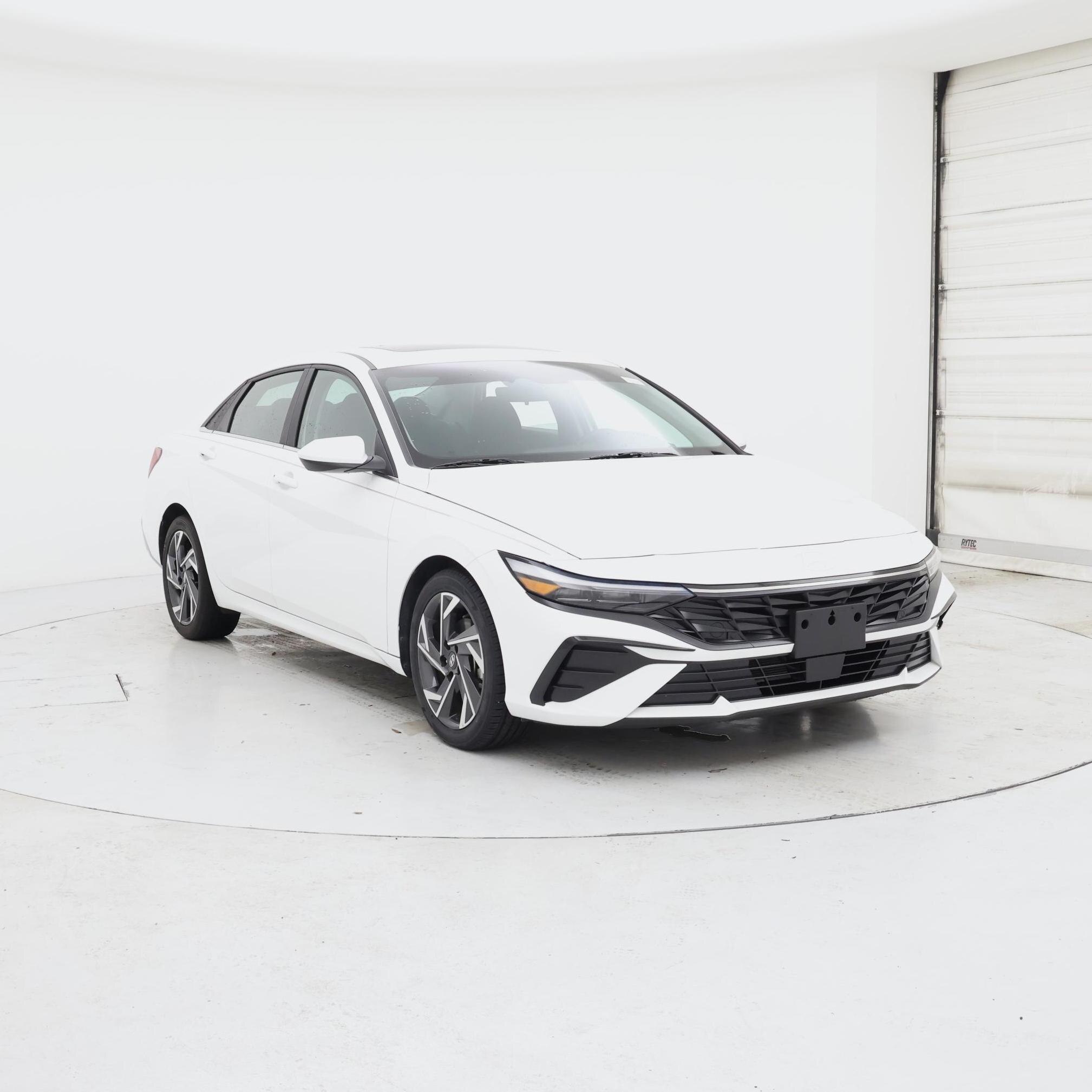  2024 Hyundai Elantra SEL FWD   
