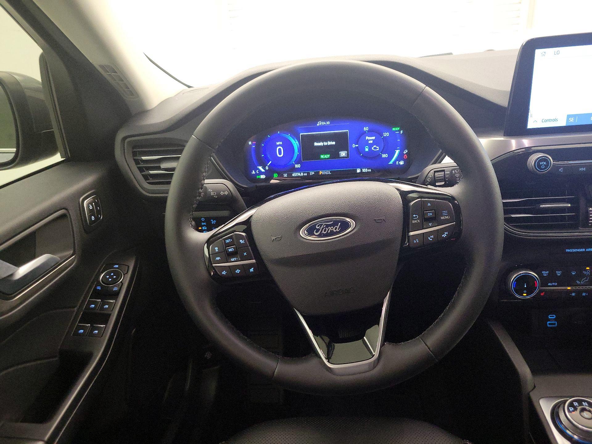 Thumbnail: 2022 Ford Escape - 10