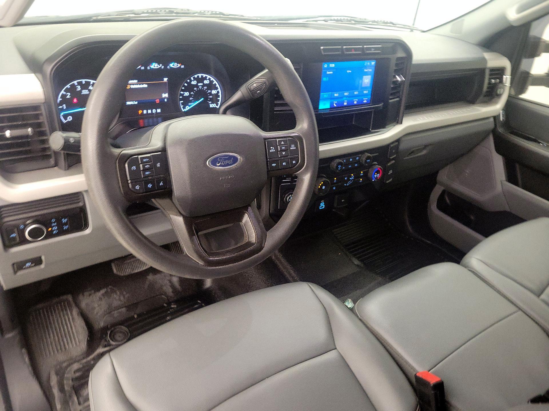 Thumbnail: 2023 Ford F-250 - 9