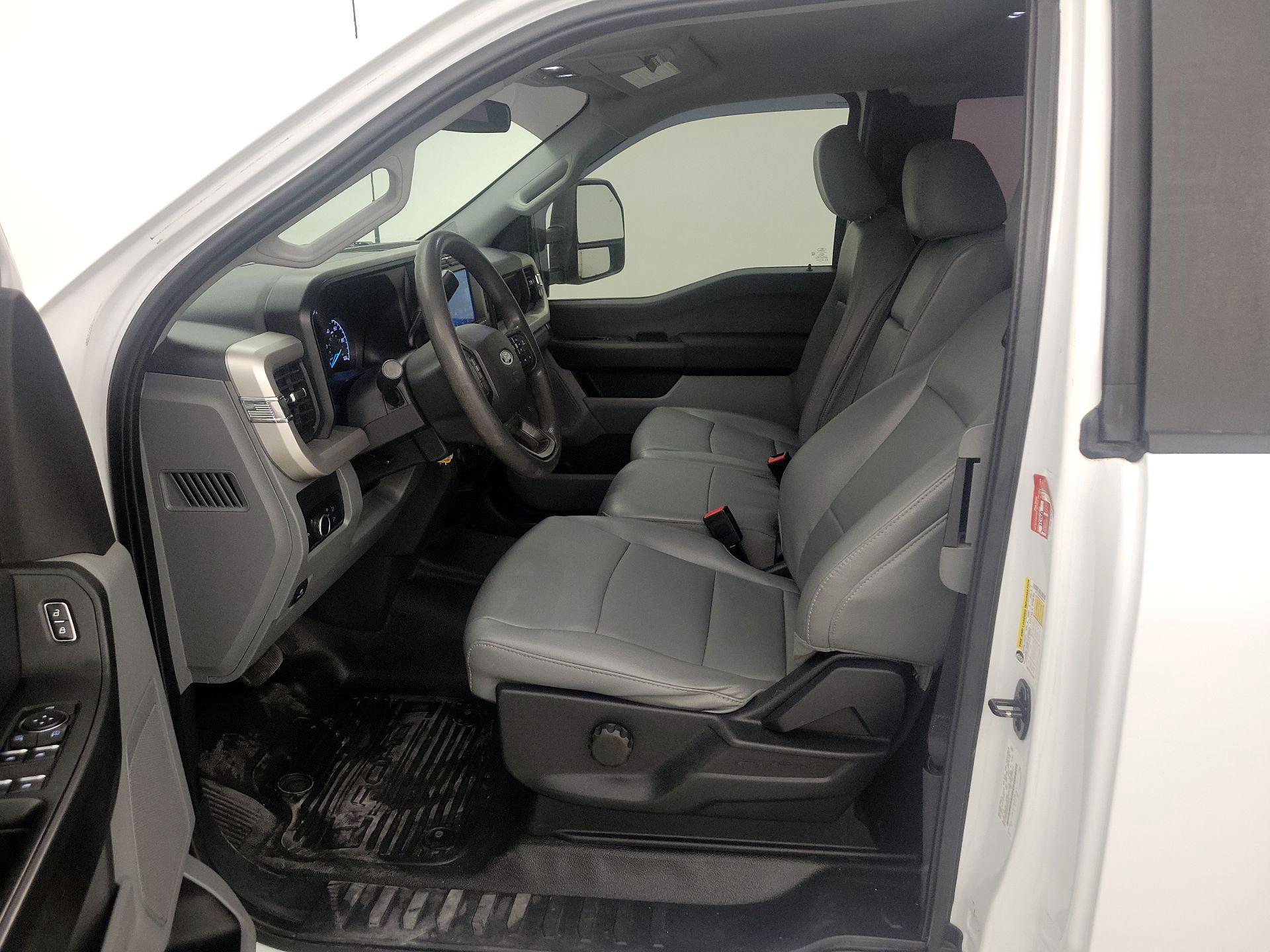 Thumbnail: 2023 Ford F-250 - 11