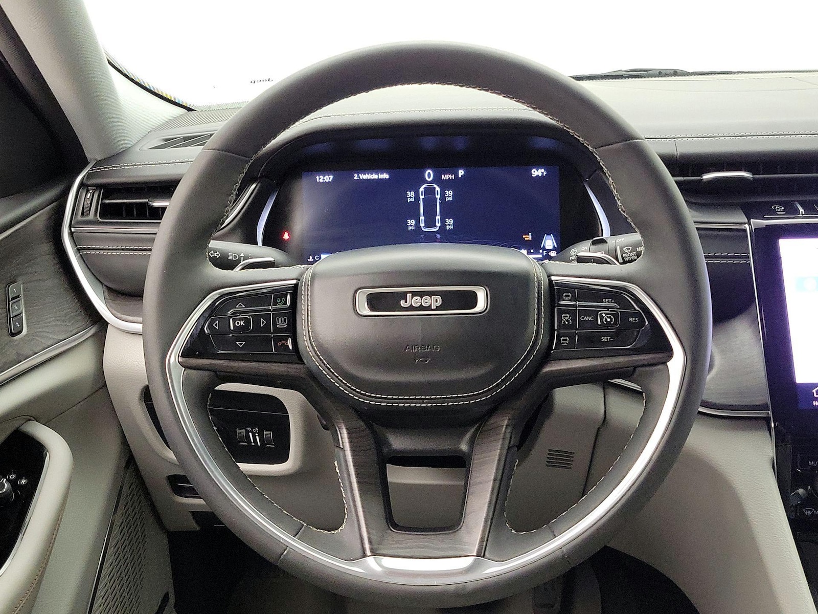 2023 Jeep Grand Cherokee L Overland - Photo 11
