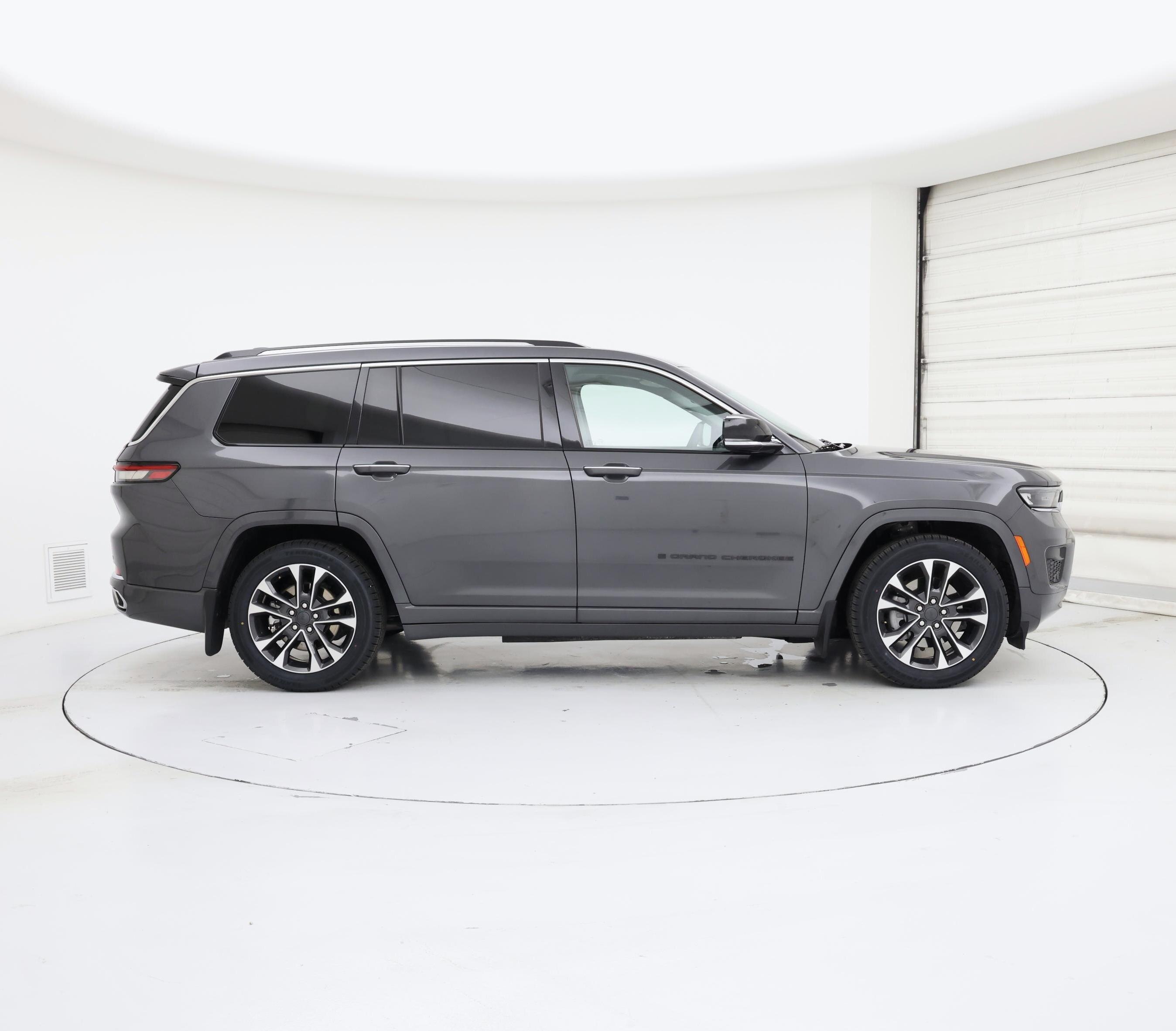 Thumbnail: 2023 Jeep Grand Cherokee L - 7
