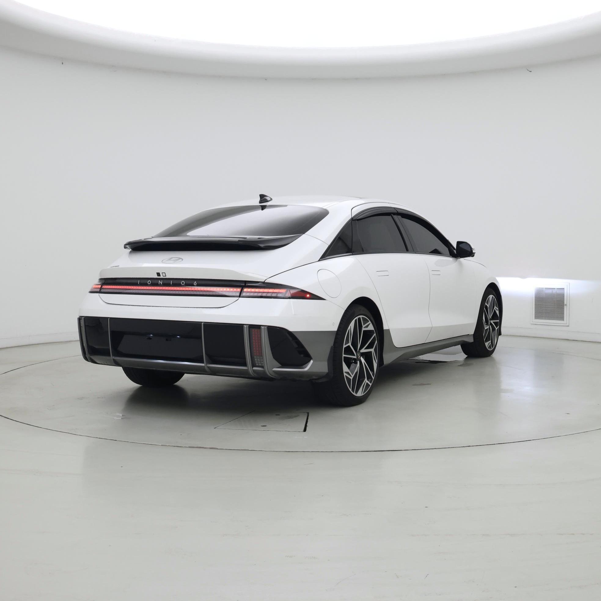 Thumbnail: 2025 Hyundai Ioniq 6 - 8