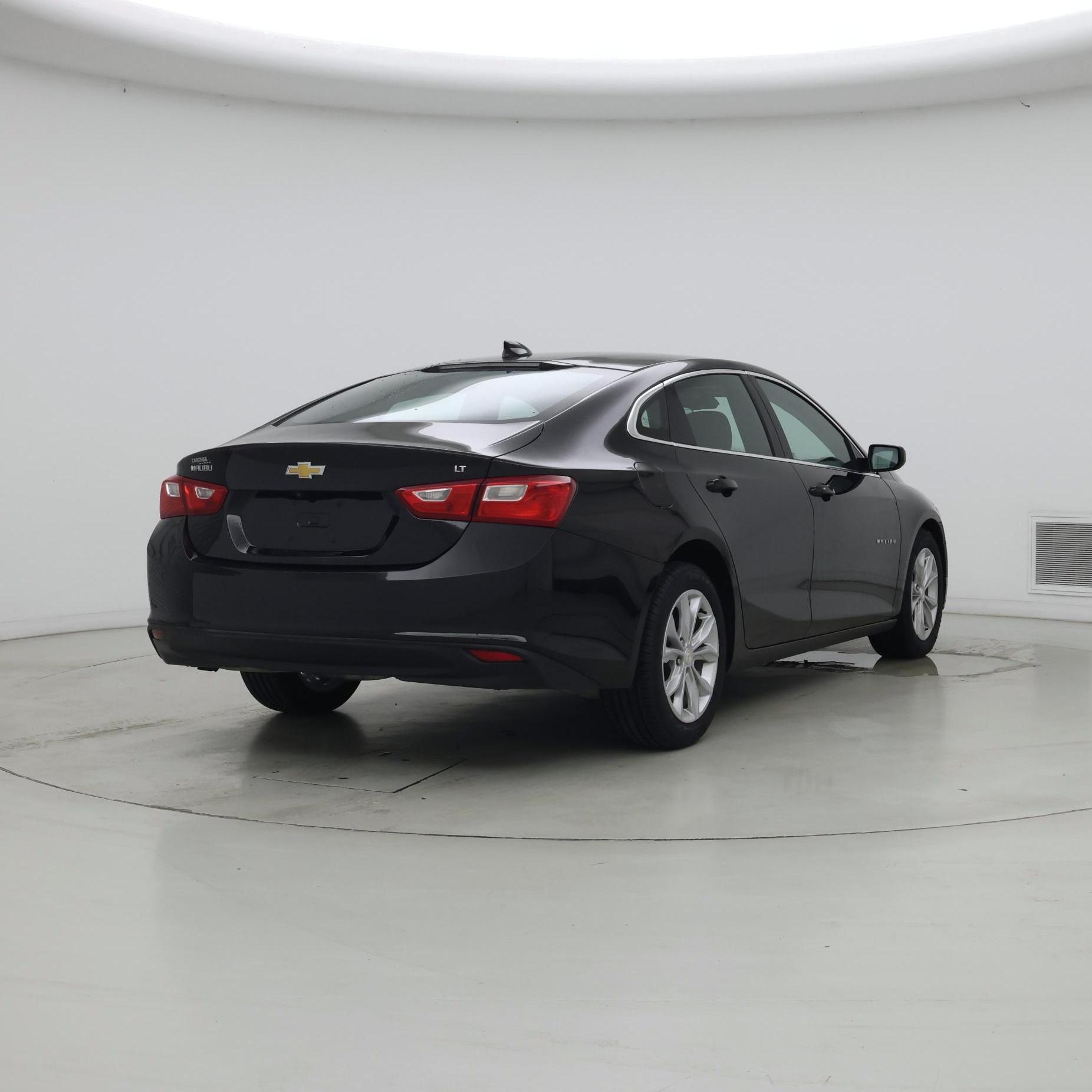 Thumbnail: 2025 Chevrolet Malibu - 8