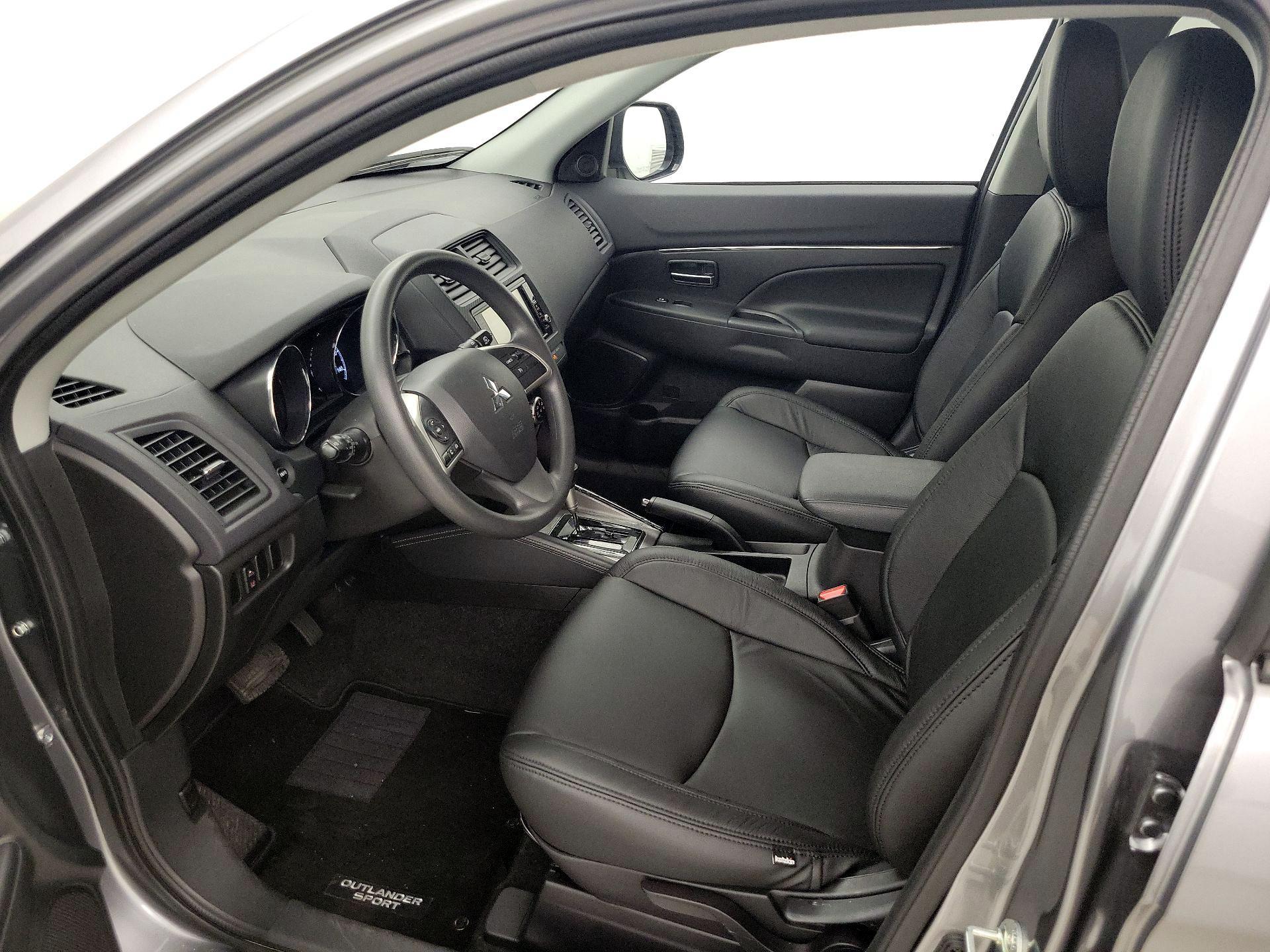 Thumbnail: 2025 Mitsubishi Outlander Sport - 9