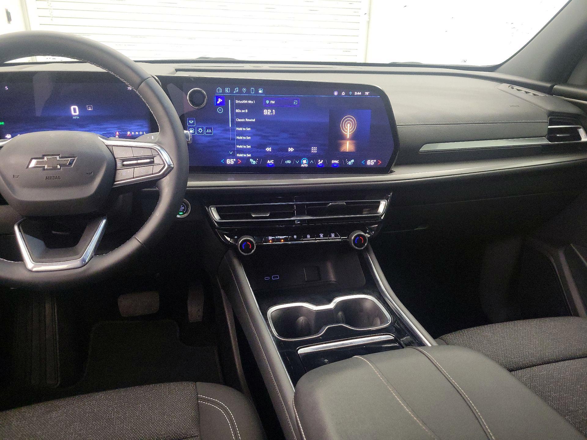 Thumbnail: 2024 Chevrolet Traverse - 9