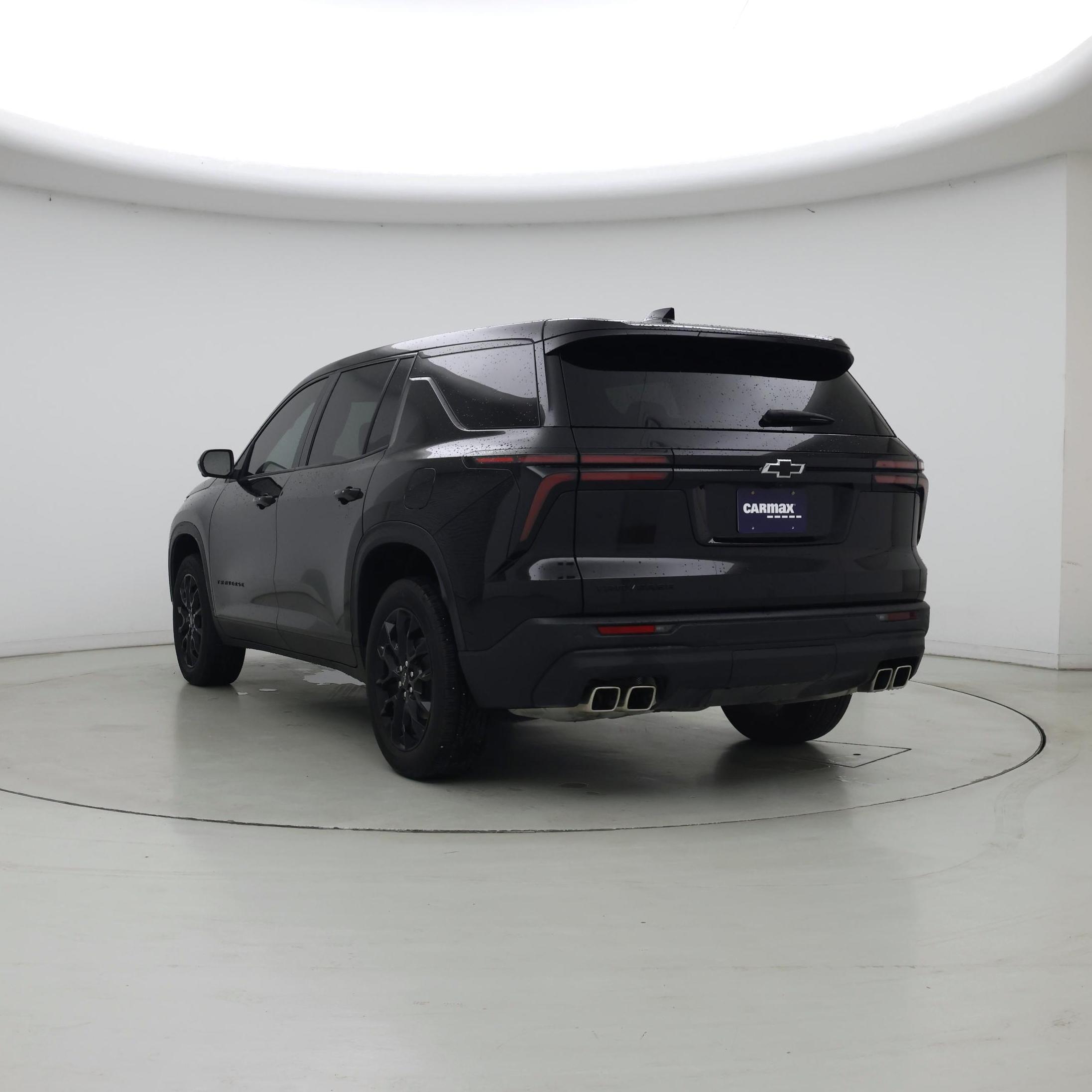 Thumbnail: 2024 Chevrolet Traverse - 2