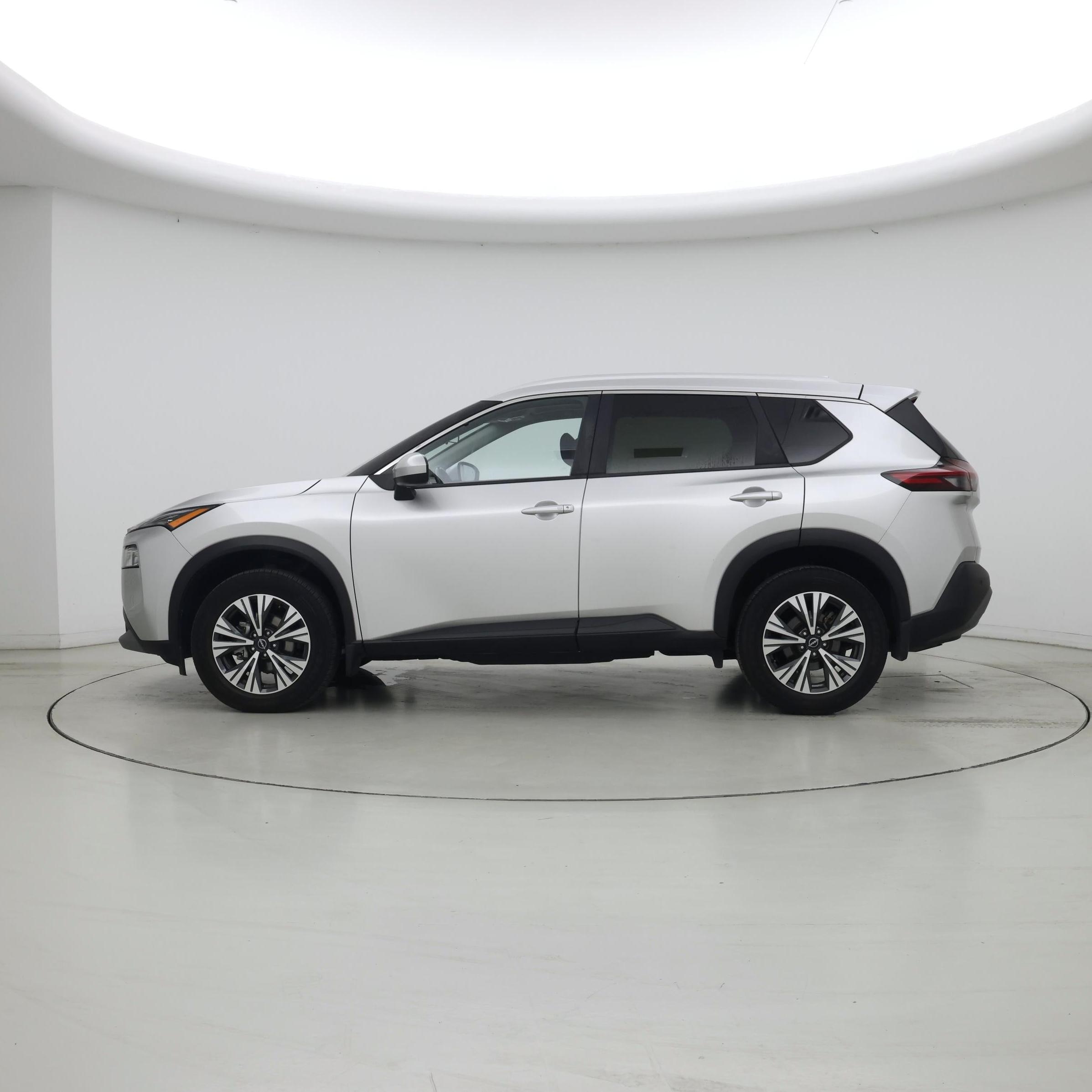Thumbnail: 2023 Nissan Rogue - 3