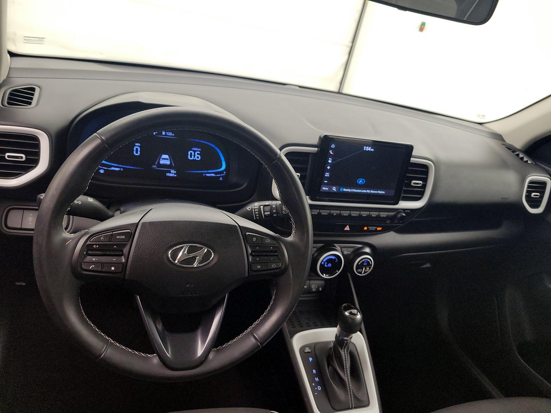 Thumbnail: 2023 Hyundai Venue - 8