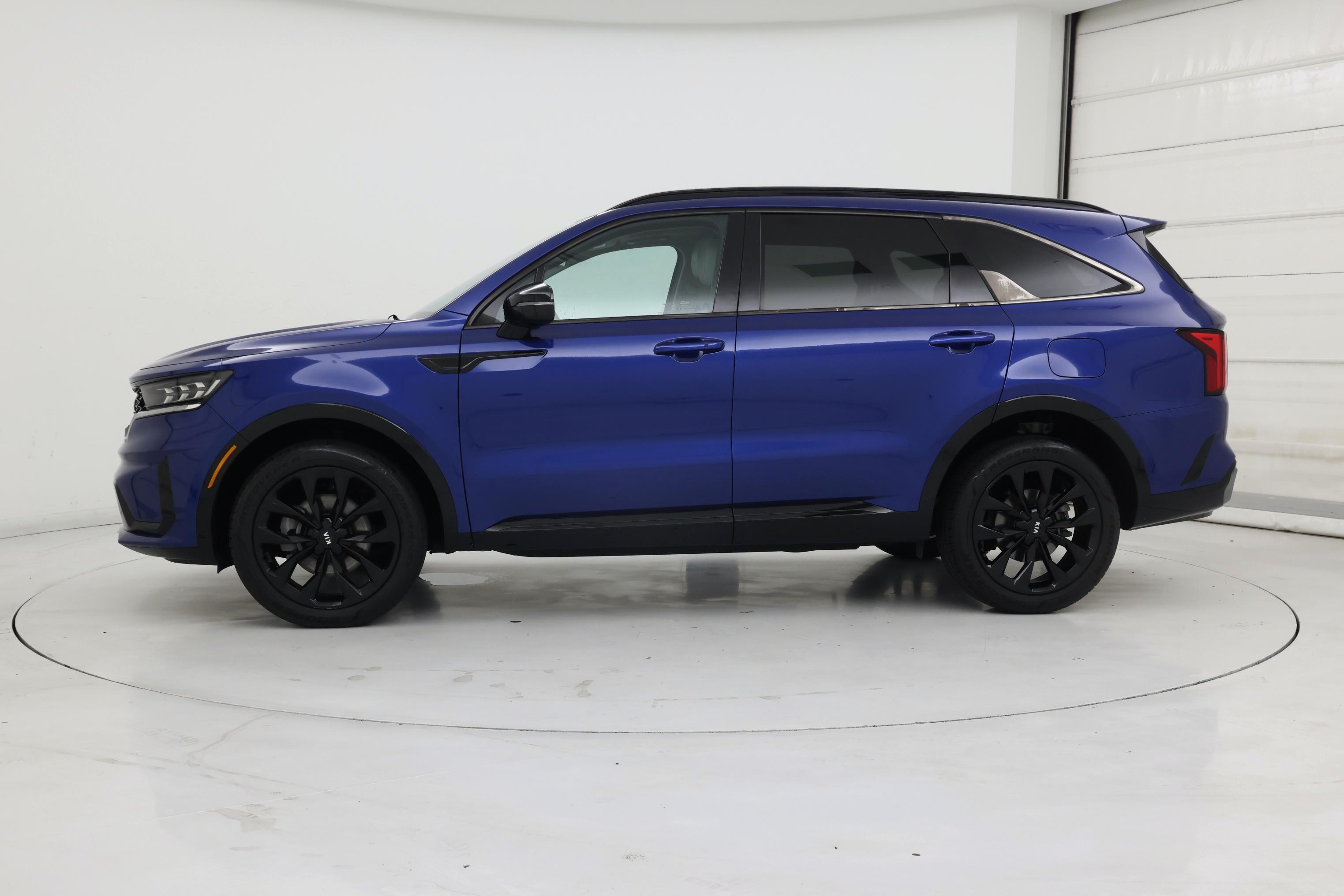 Thumbnail: 2021 Kia Sorento - 3