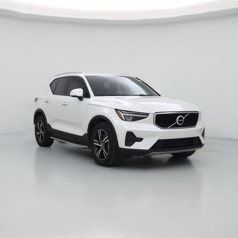 2023 Volvo XC40 B5 Core