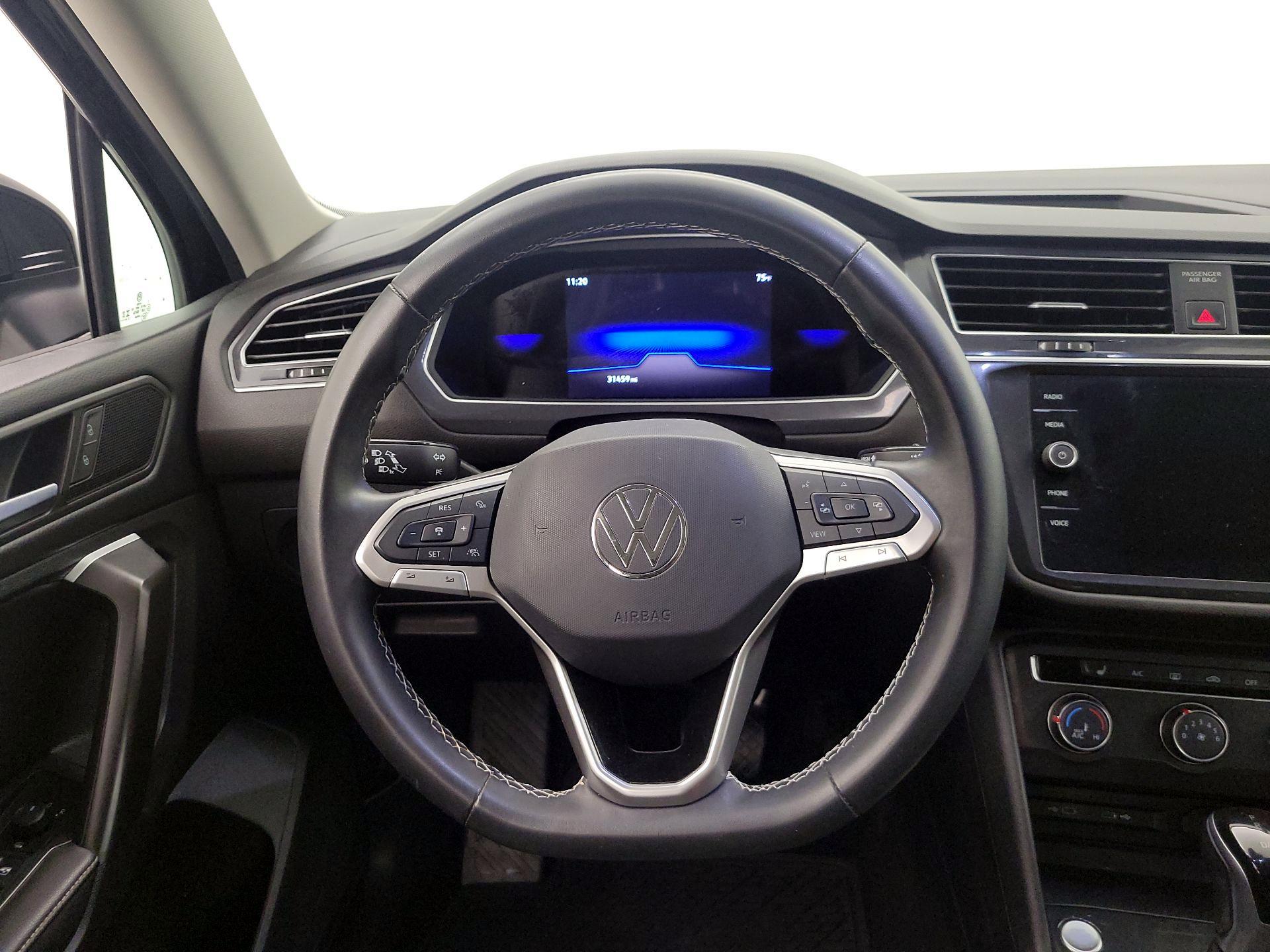 Thumbnail: 2024 Volkswagen Tiguan - 10