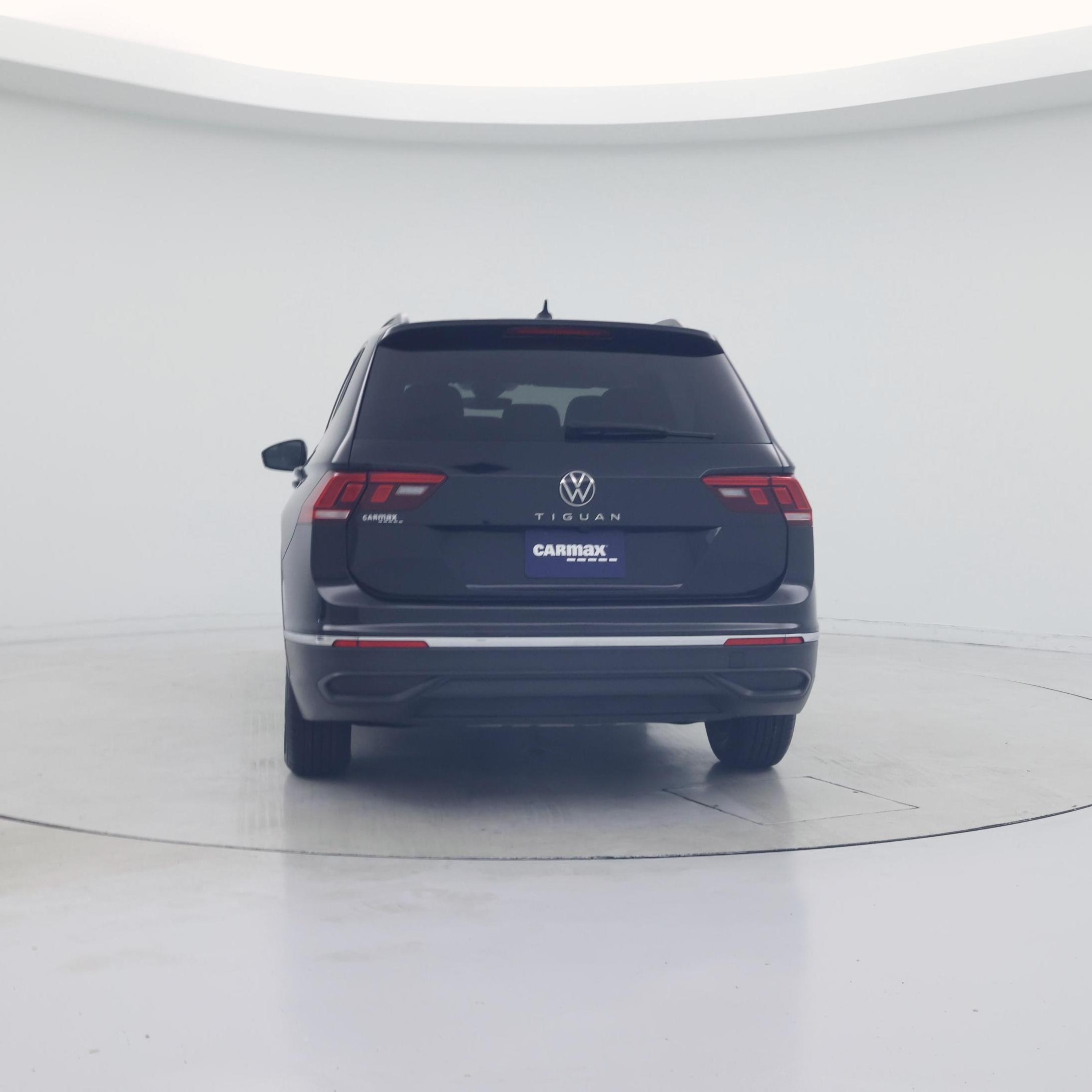 Thumbnail: 2024 Volkswagen Tiguan - 6