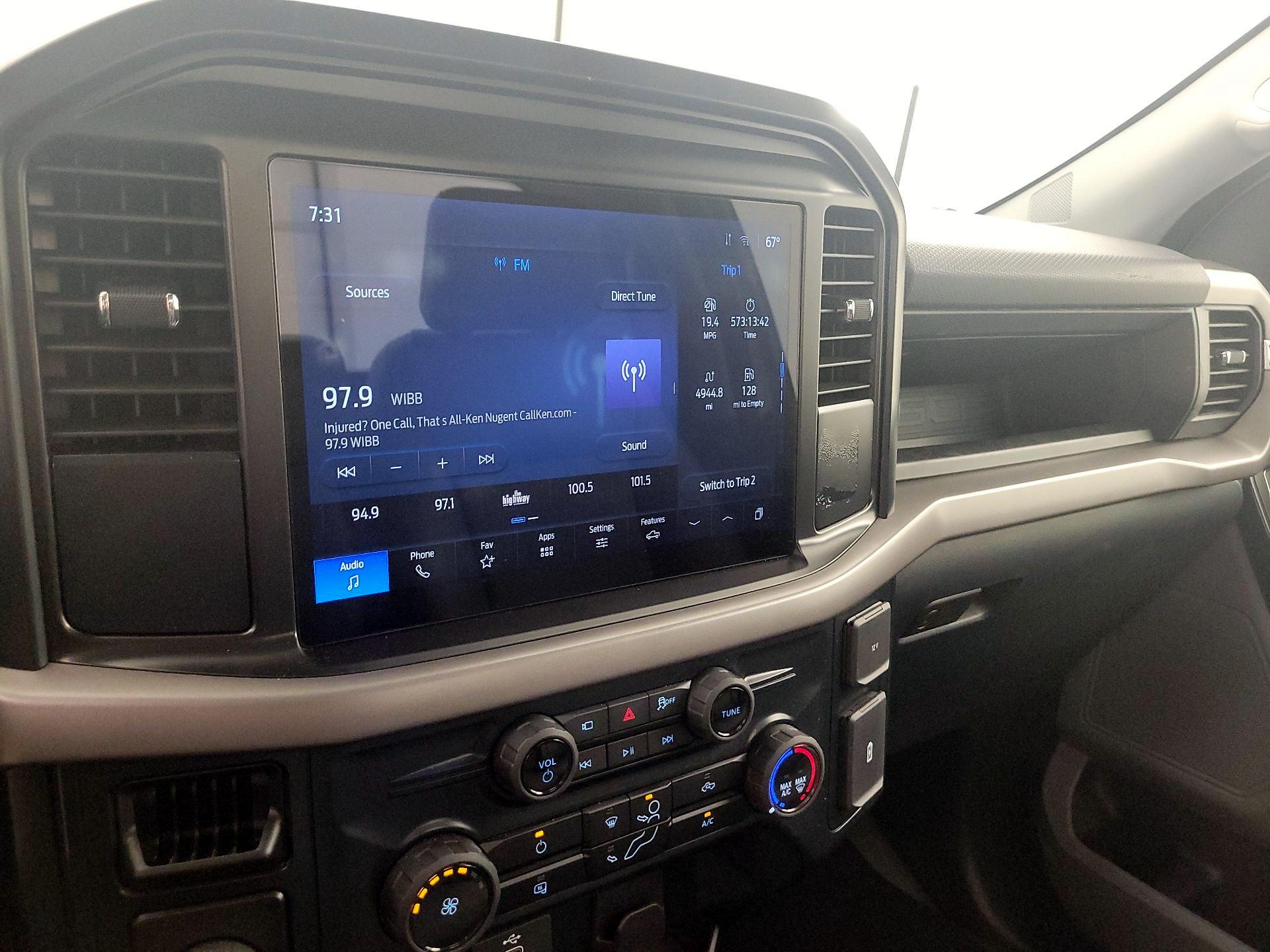 Thumbnail: 2025 Ford F-150 - 15