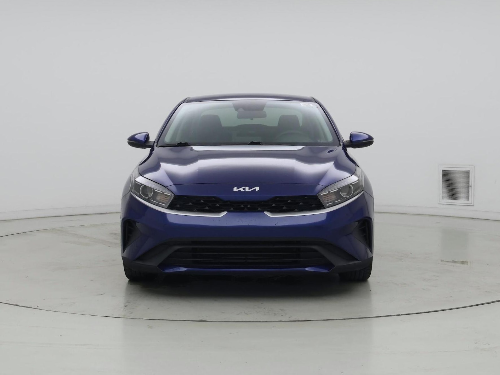 2024 Kia Forte LXS - Photo 6