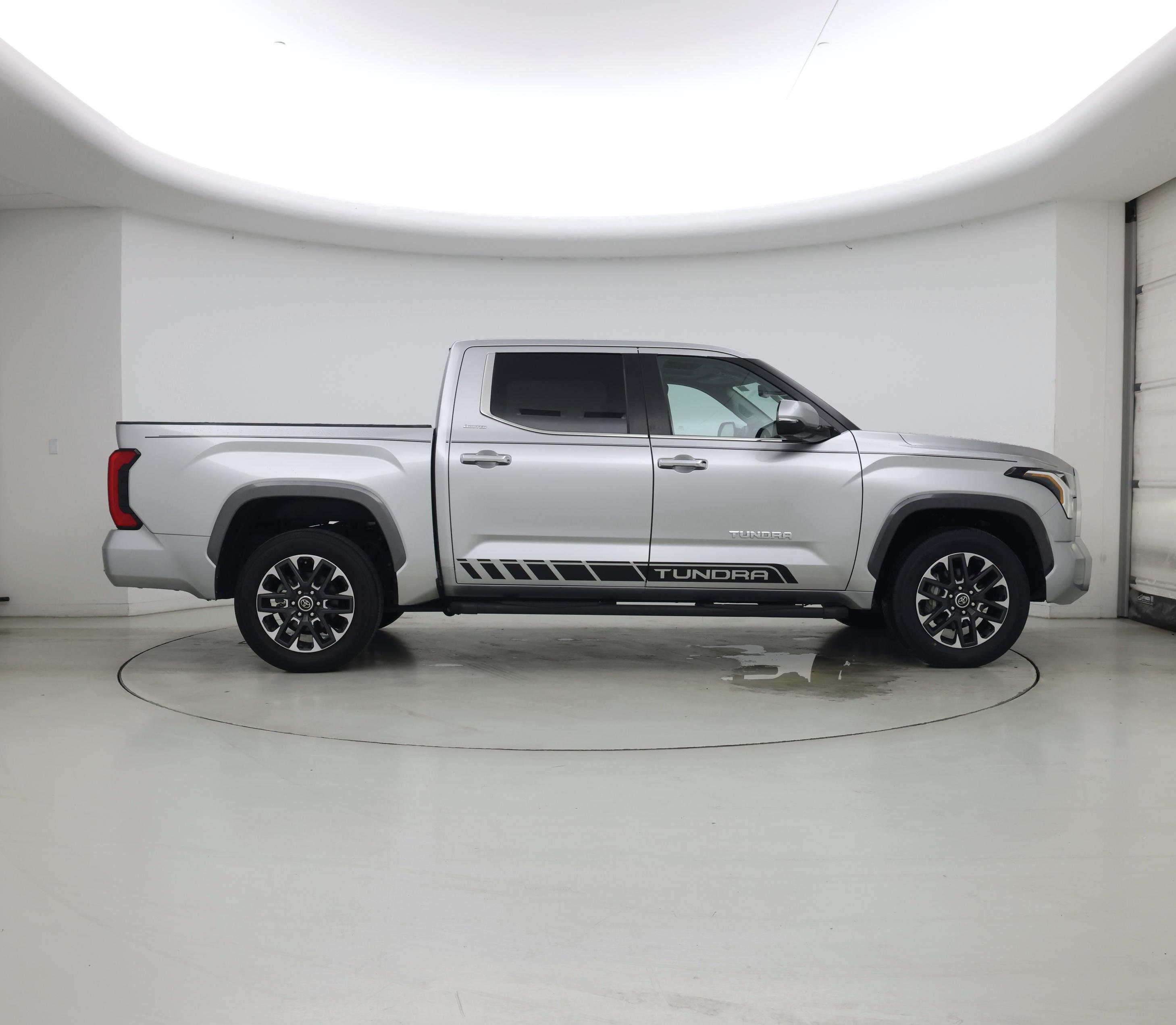 Thumbnail: 2024 Toyota Tundra - 7