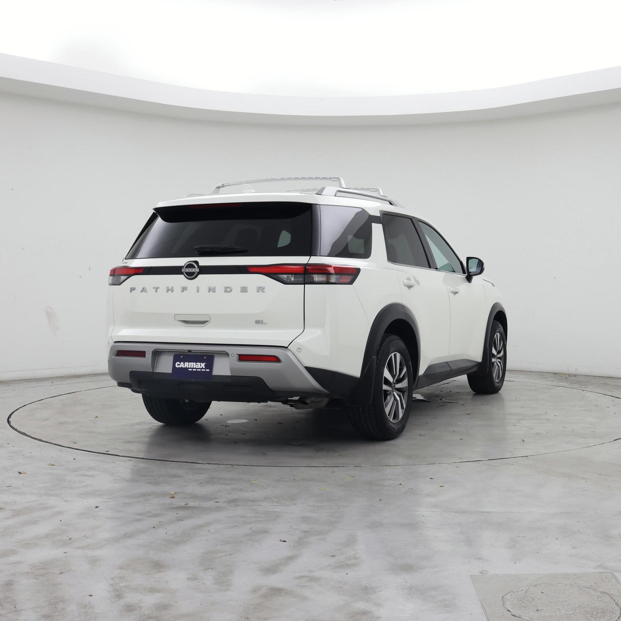 Thumbnail: 2023 Nissan Pathfinder - 8