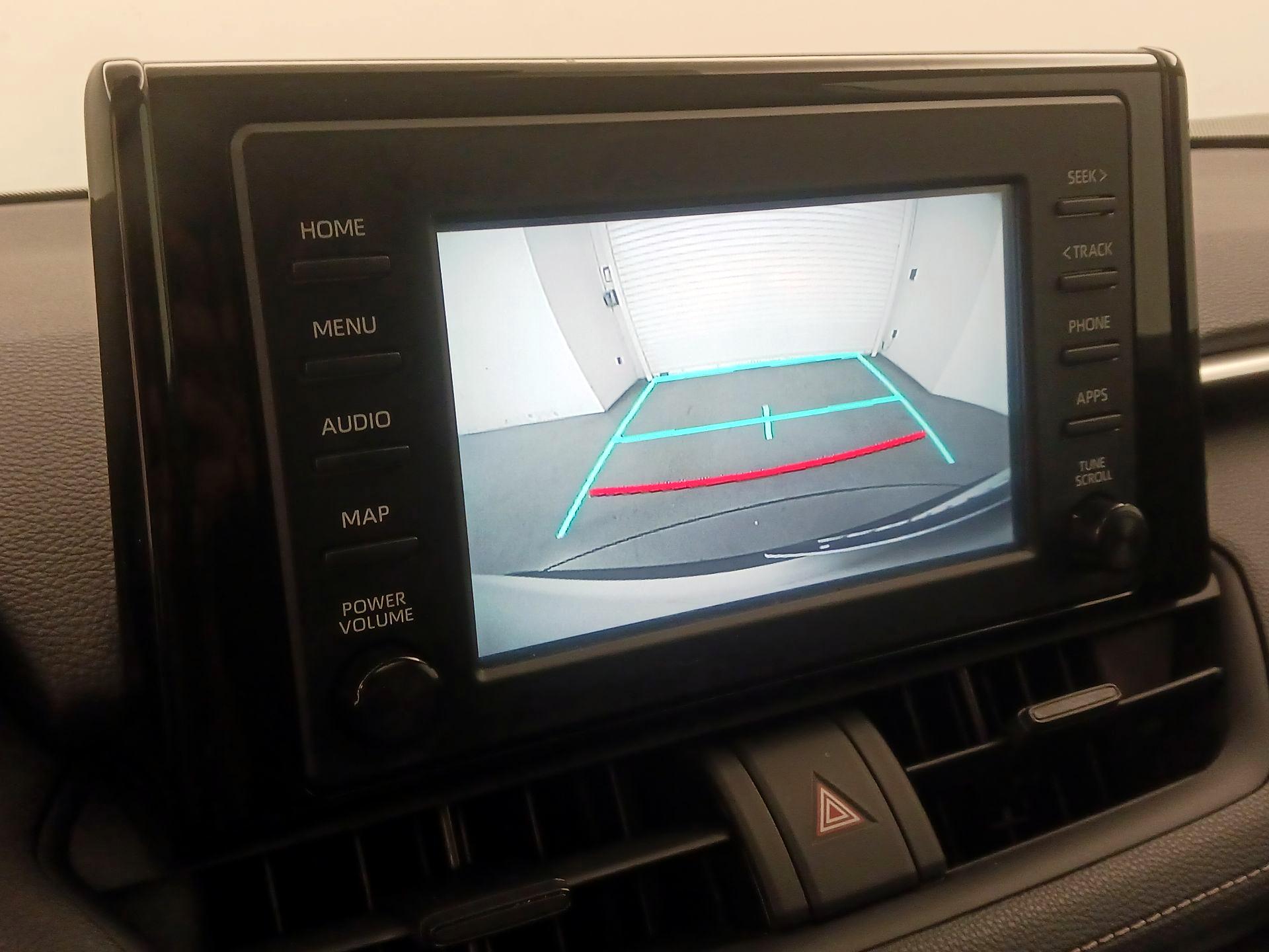 Thumbnail: 2019 Toyota RAV4 - 14