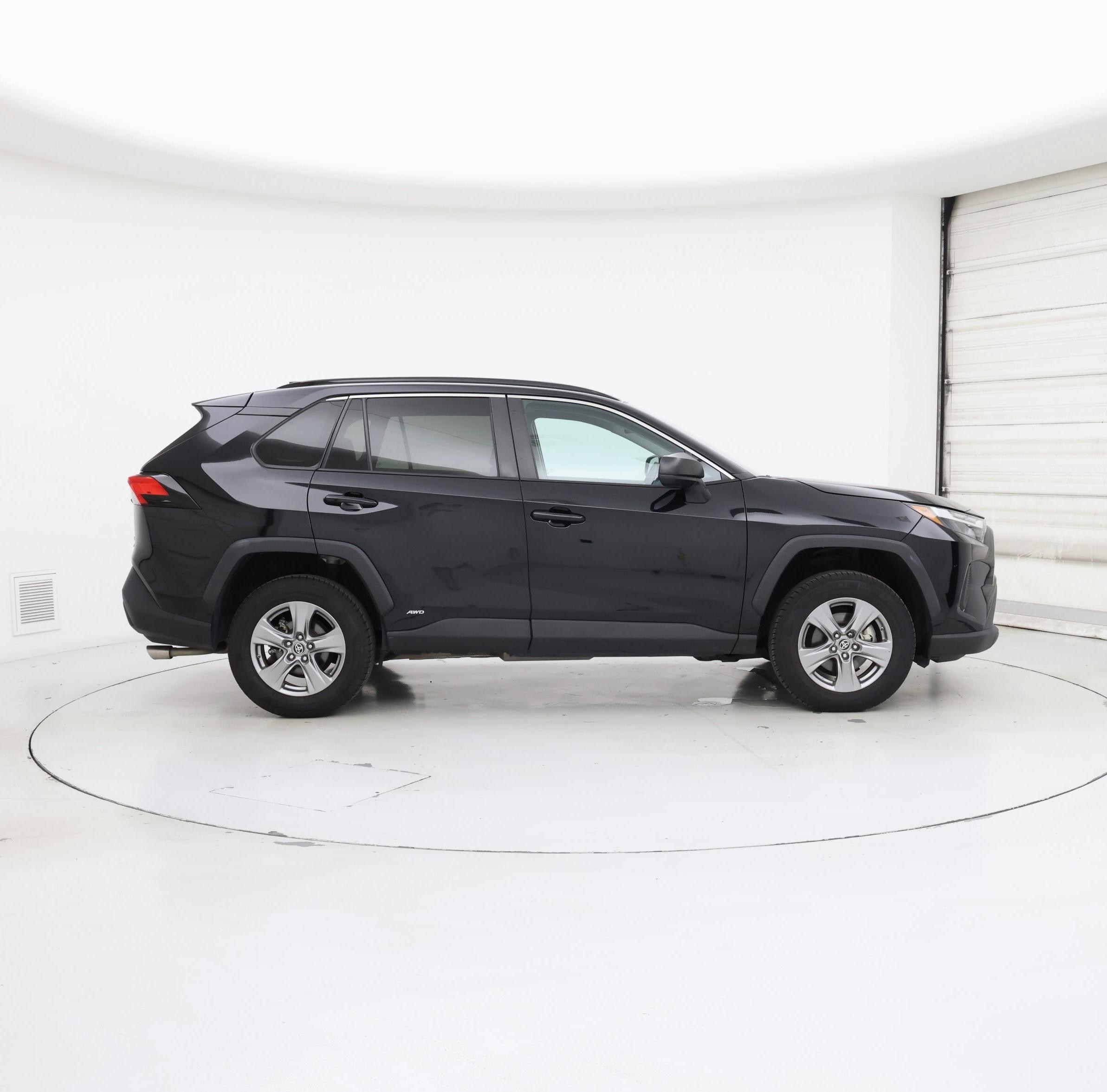 Thumbnail: 2024 Toyota RAV4 - 7