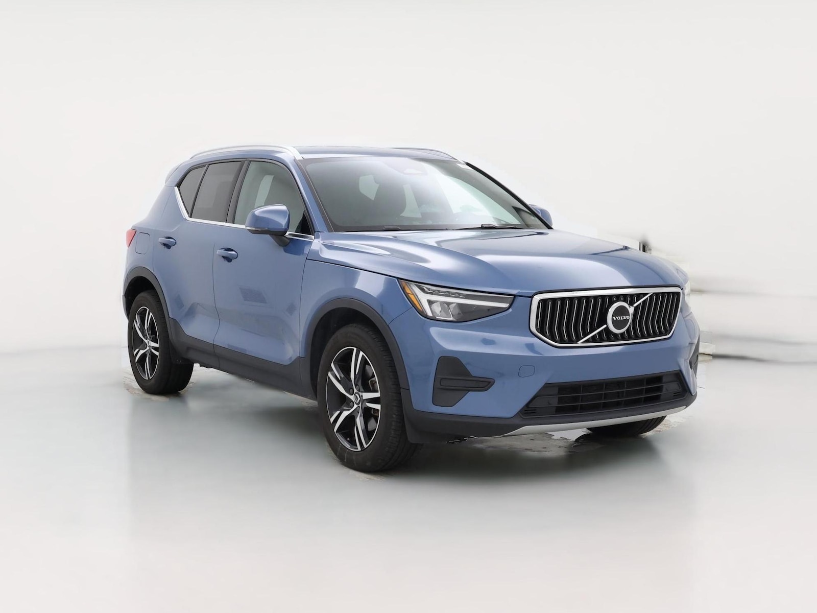 2024 Volvo XC40