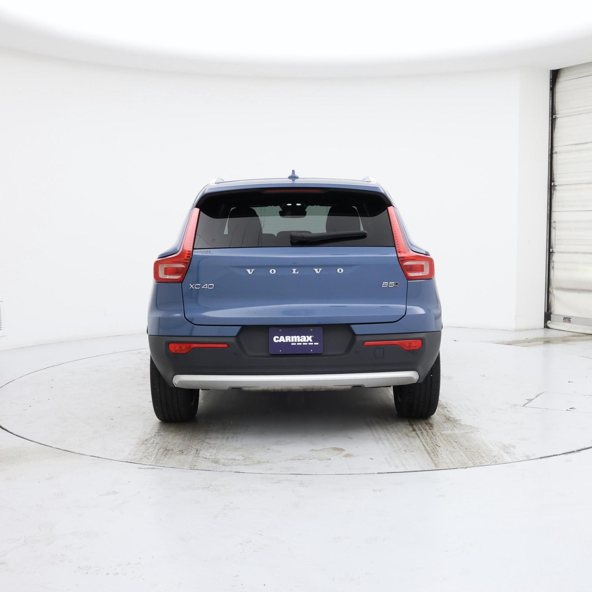 Thumbnail: 2024 Volvo XC40 - 6
