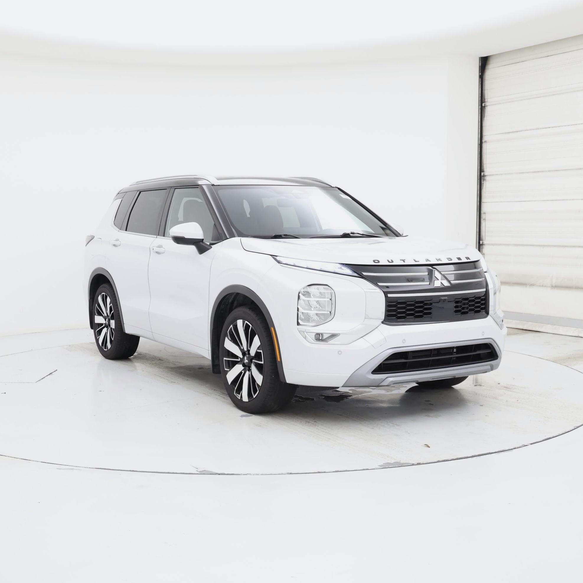 White 2025 Mitsubishi Outlander SUV / Crossover Front-Wheel Drive Automatic